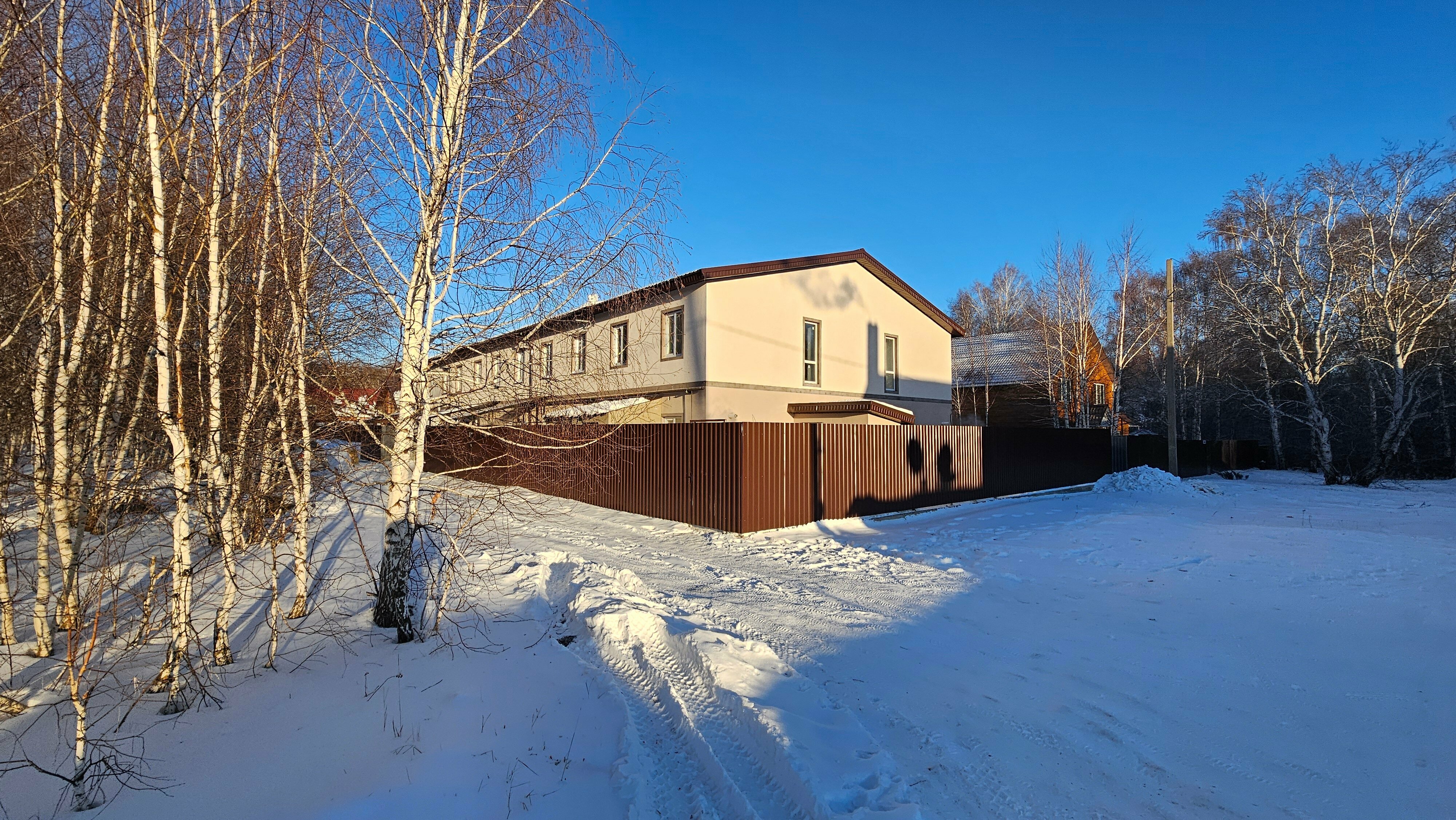 Таунхаус с отдельным входом