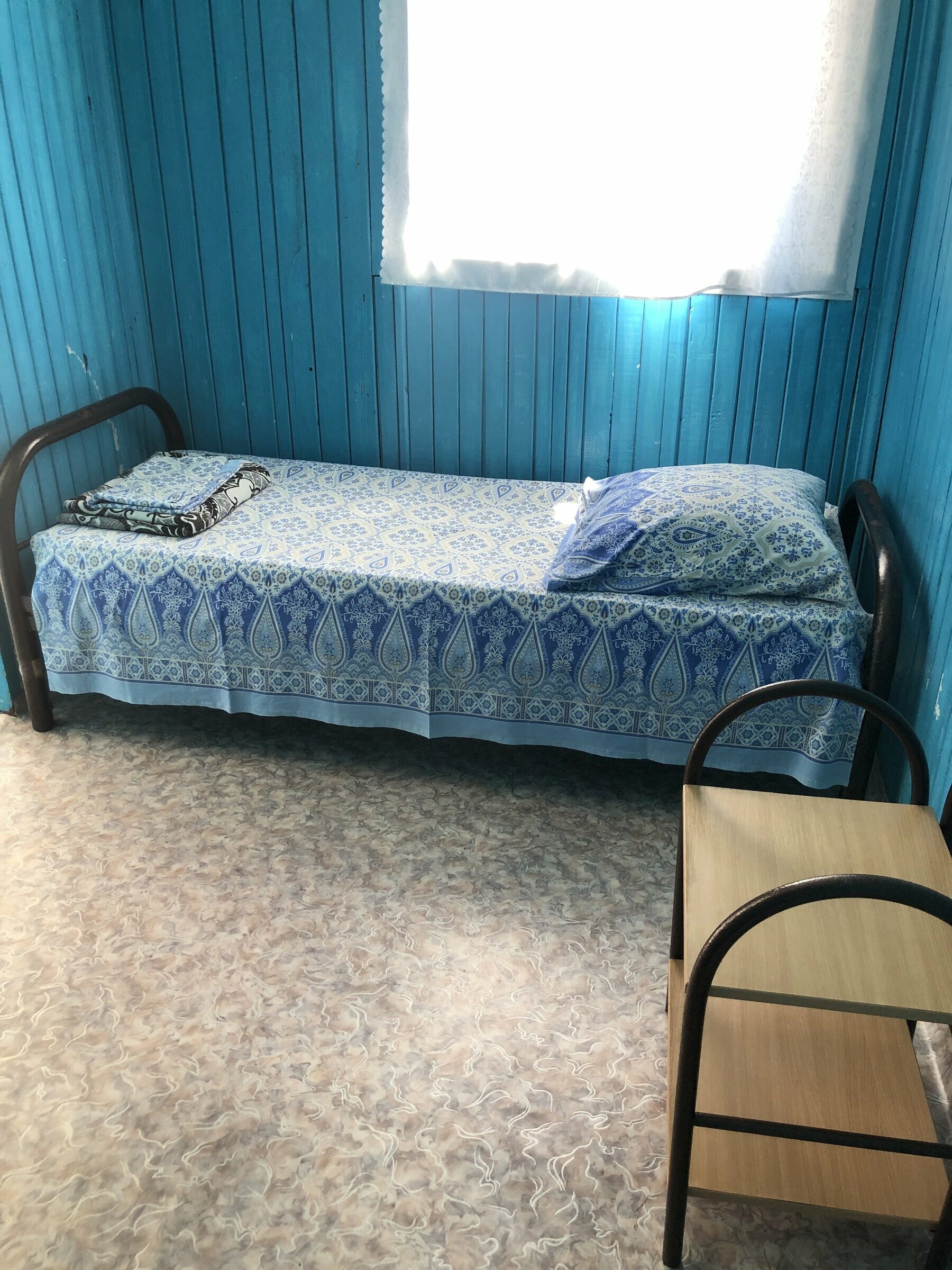 Четырехместный номер эконом-класса