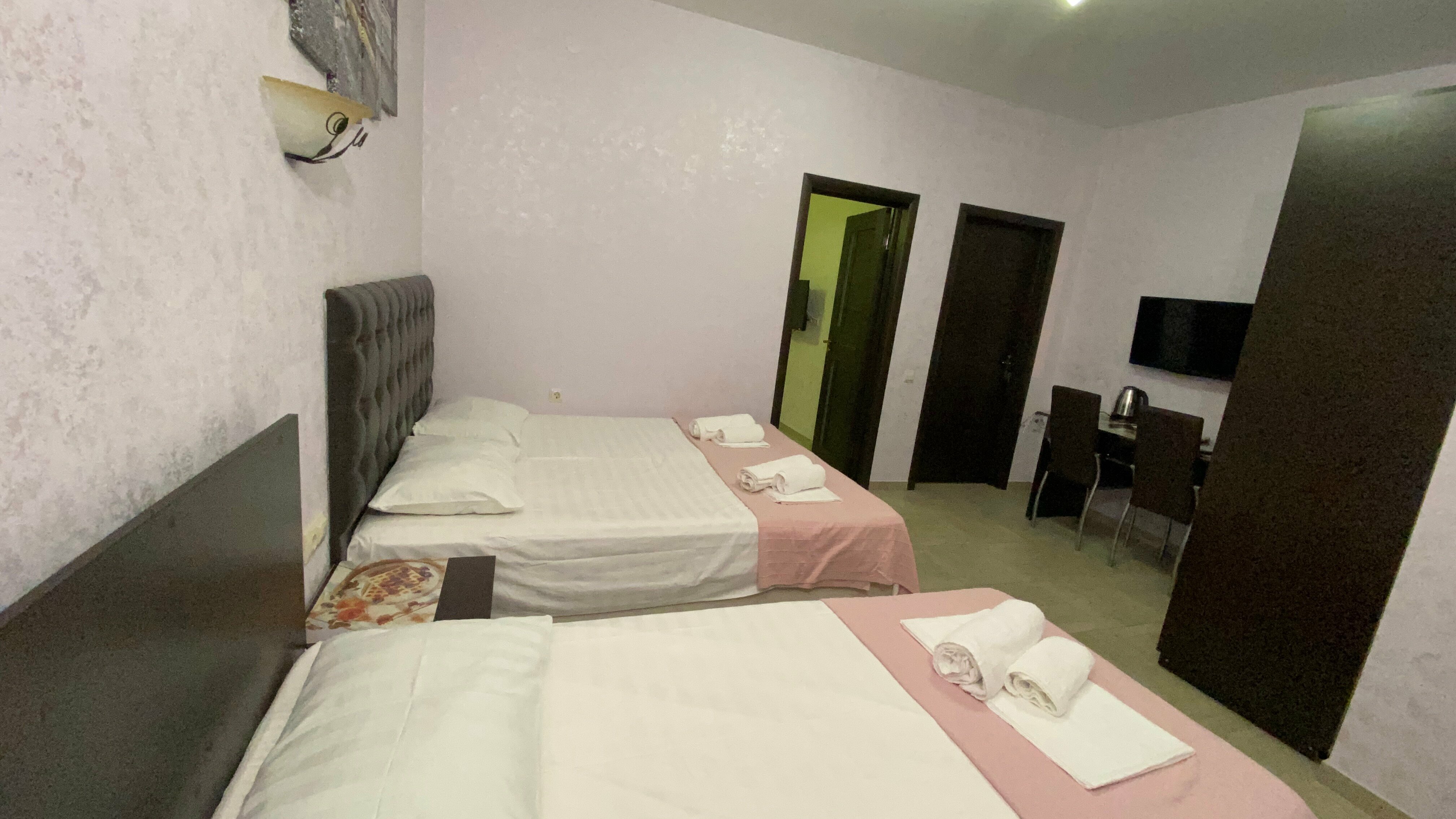 Семейный номер с балконом