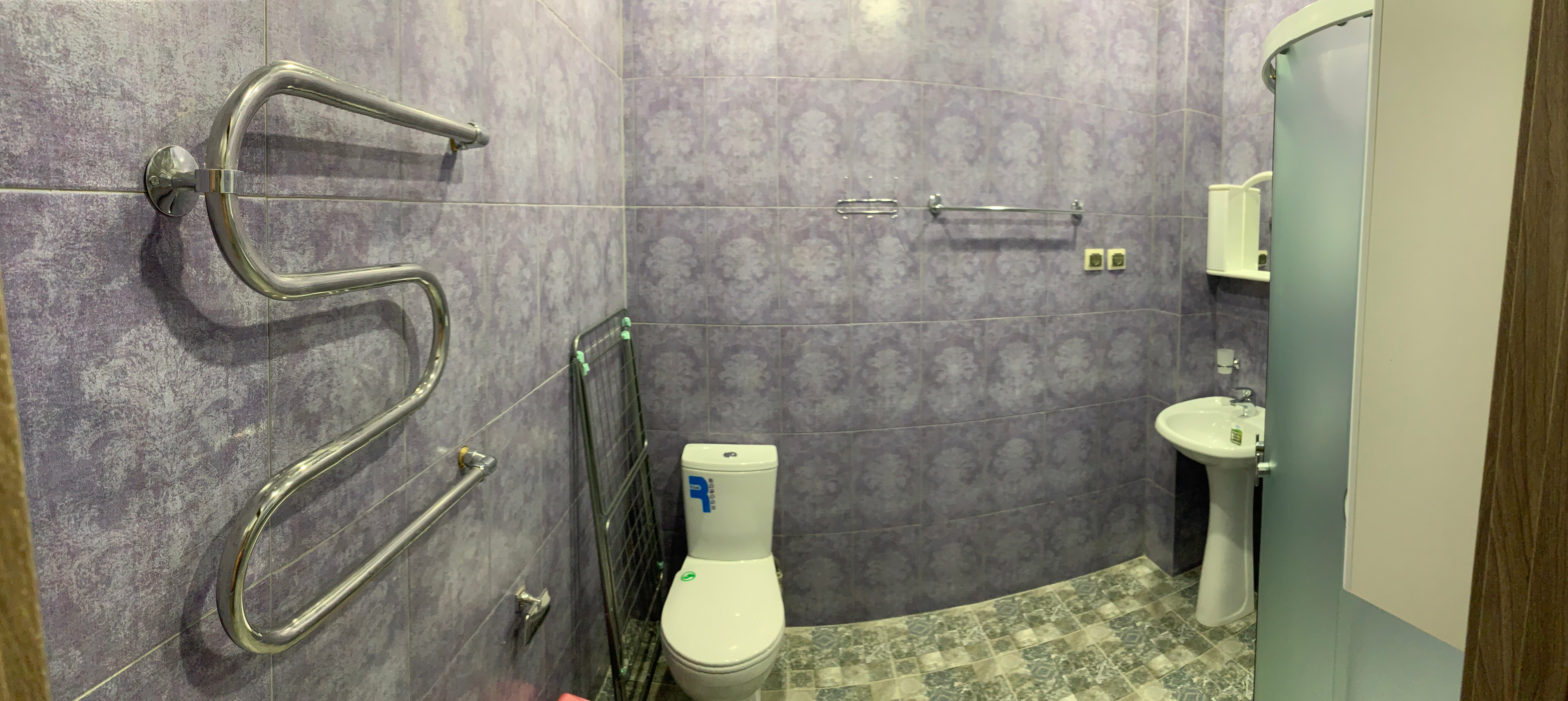 Трехместный номер с основными удобствами