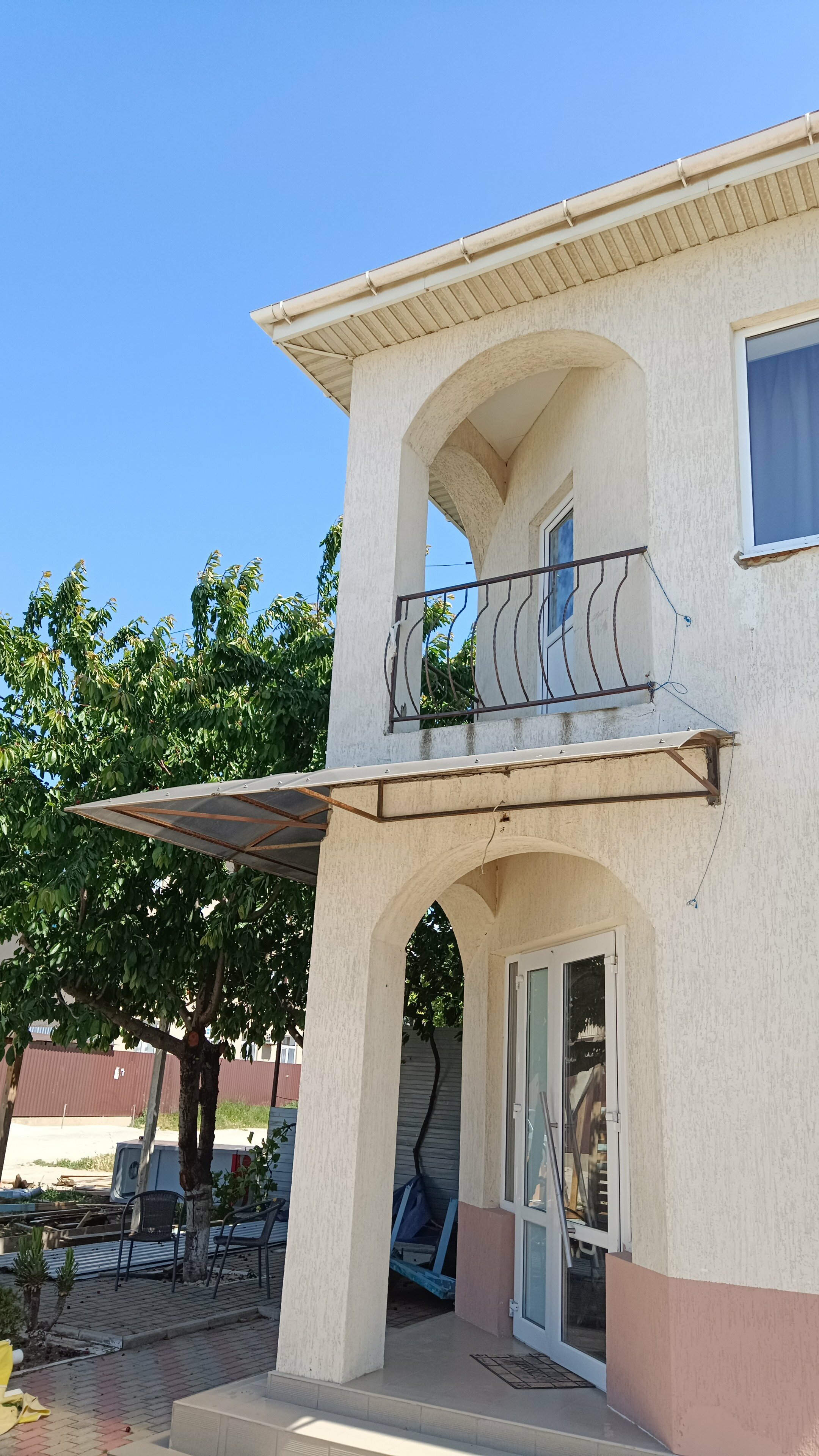 Четырехместный номер с балконом