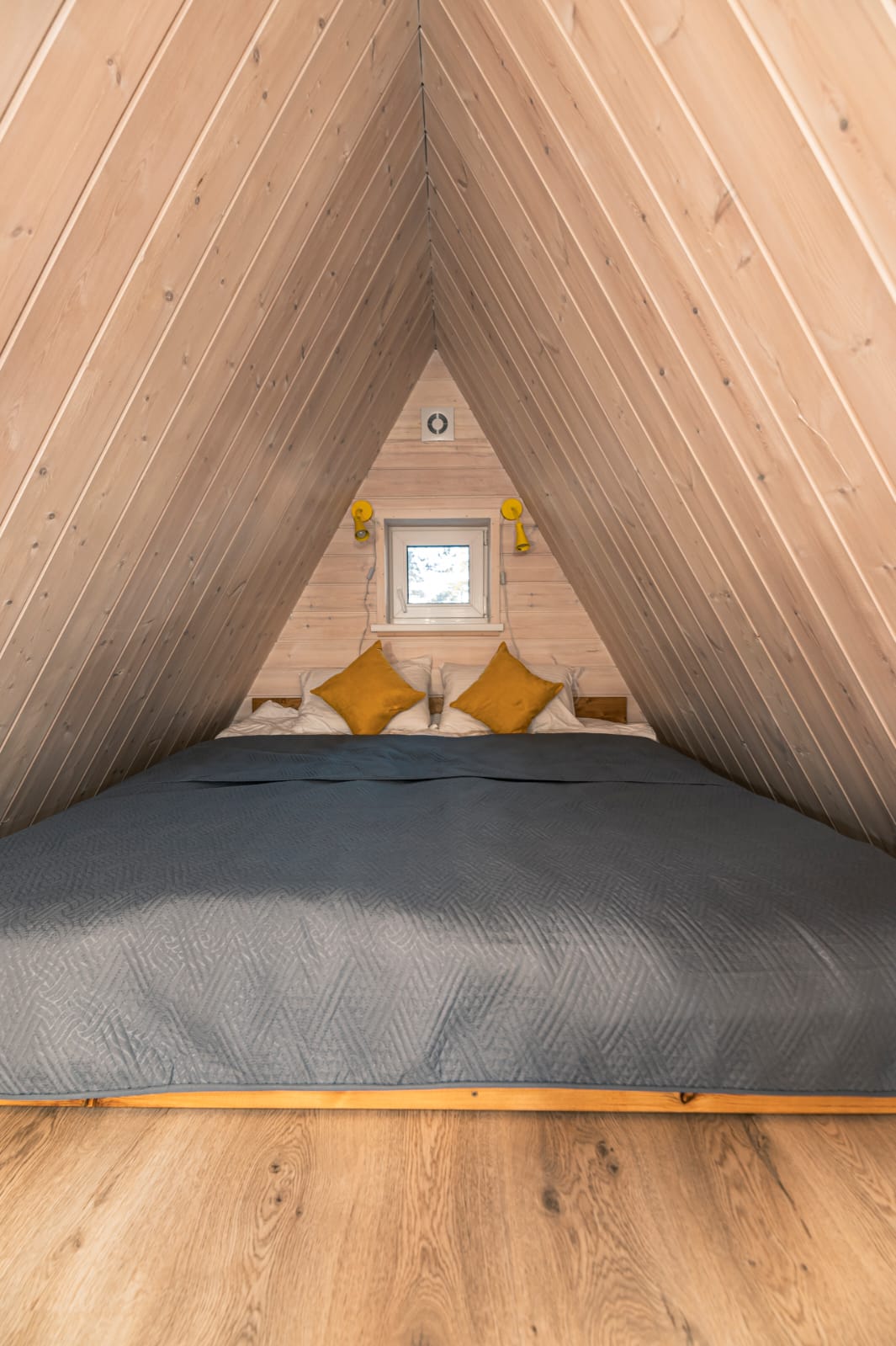 Улучшенный четырехместный номер