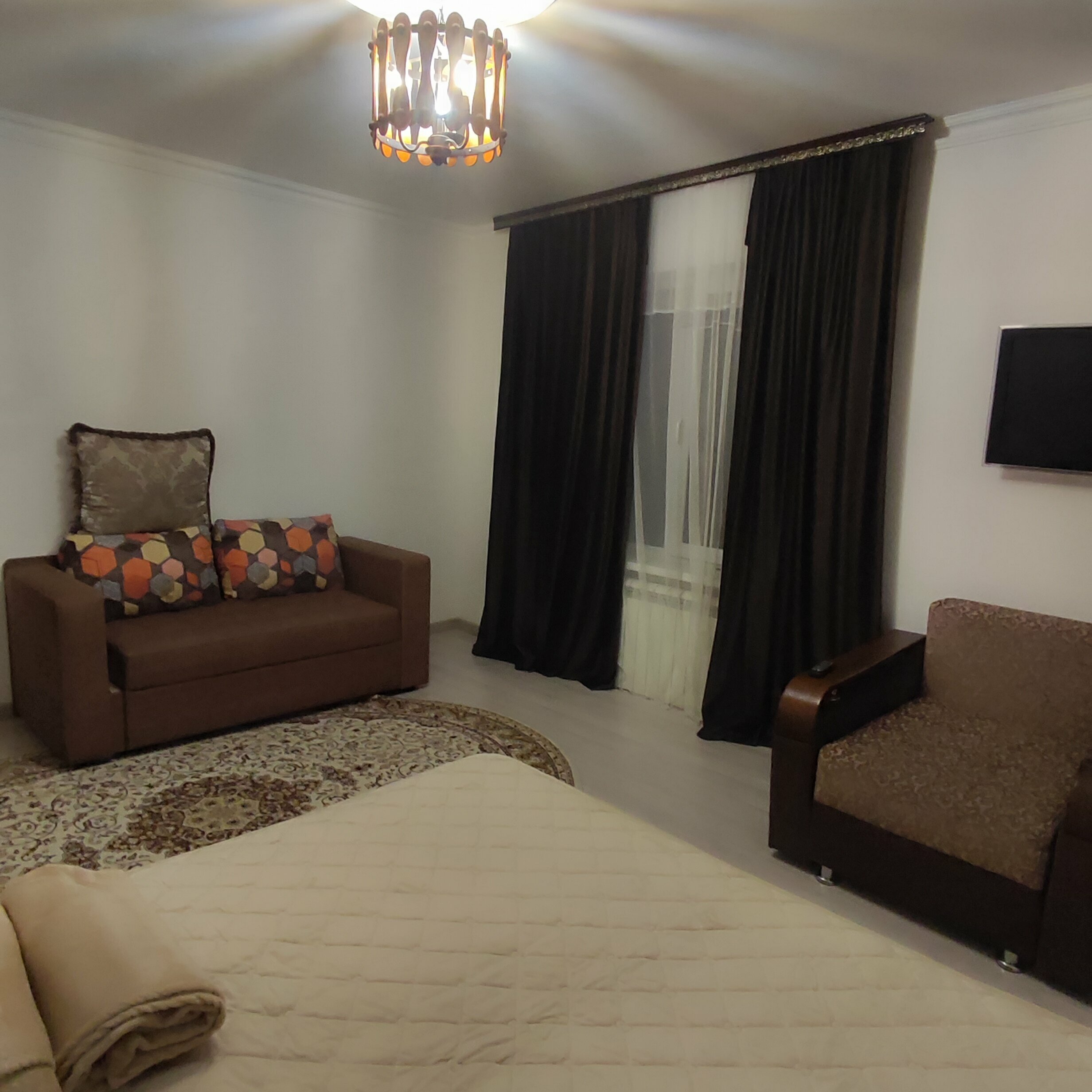 Трехместный номер «Комфорт» с душем