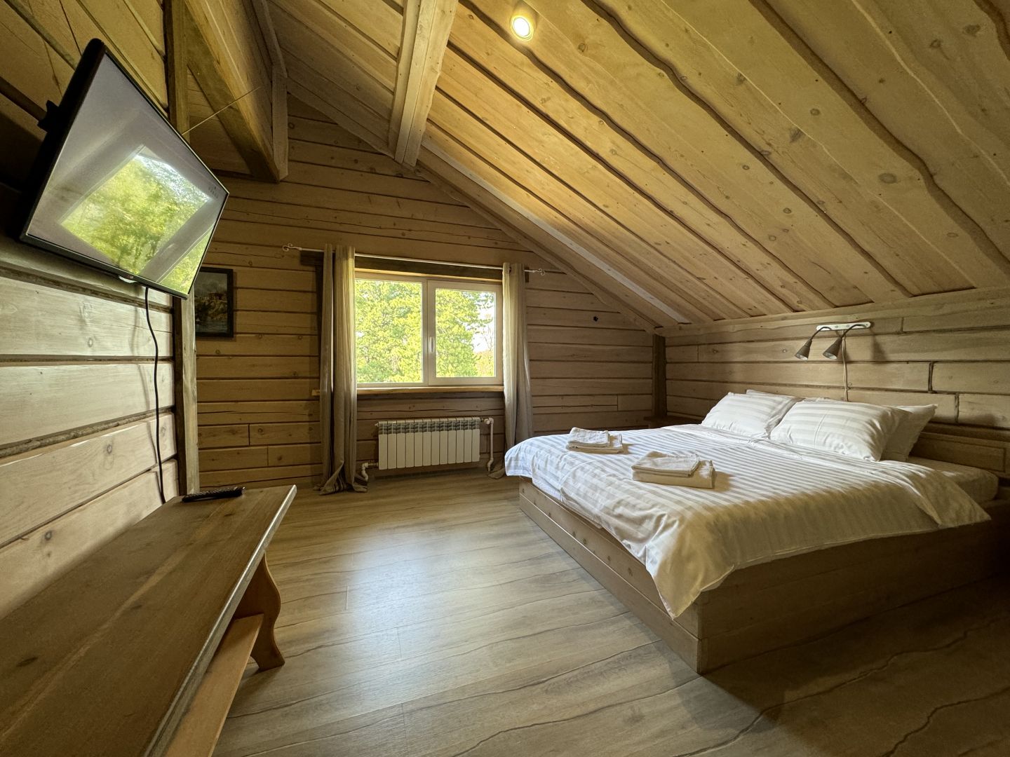 Большой двухместный номер с 1 кроватью