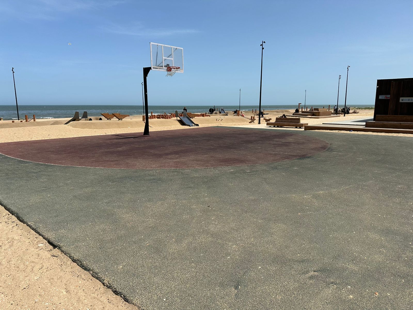 Четырехместный номер с ванной комнатой