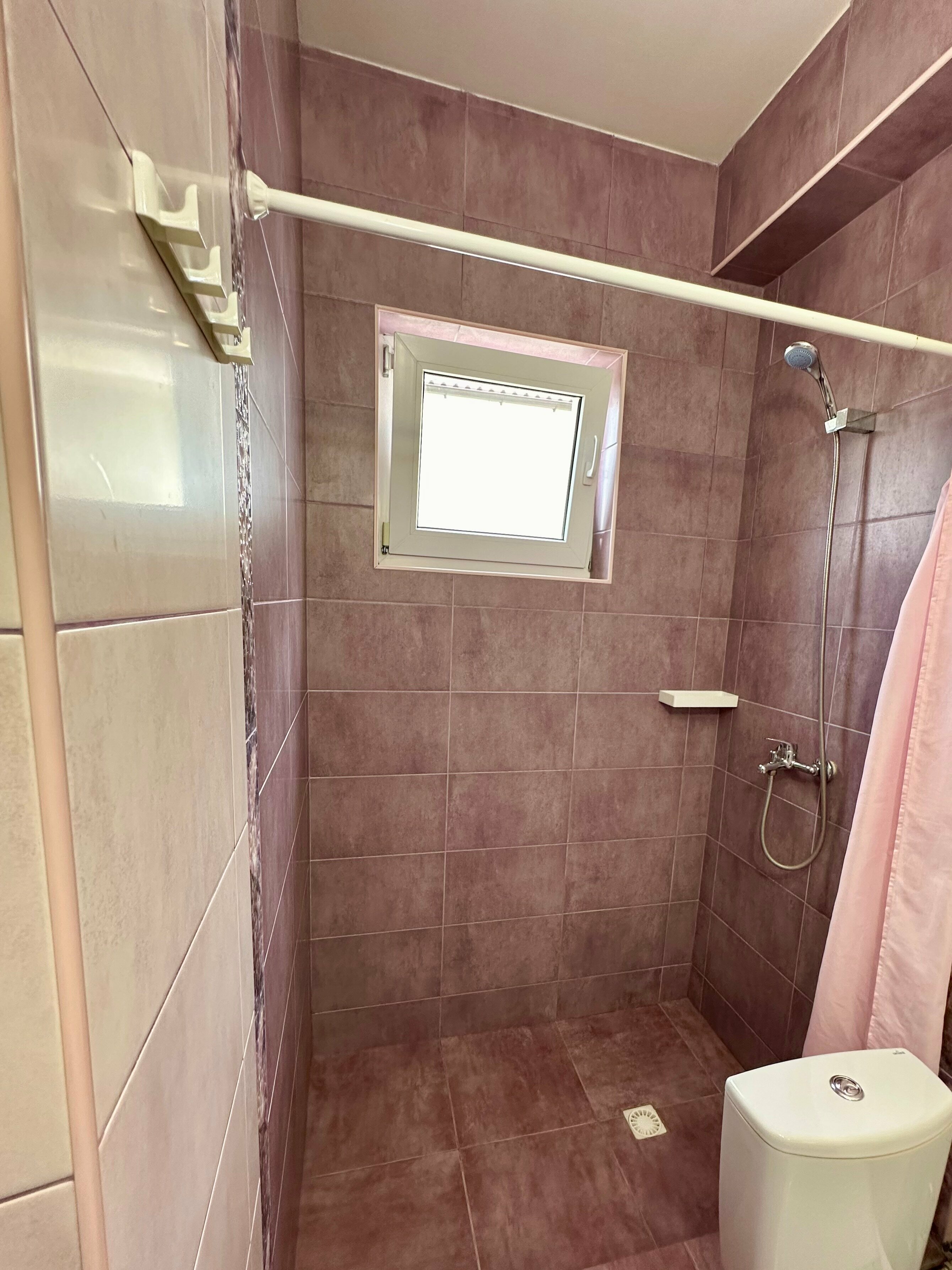 Улучшенный трехместный номер