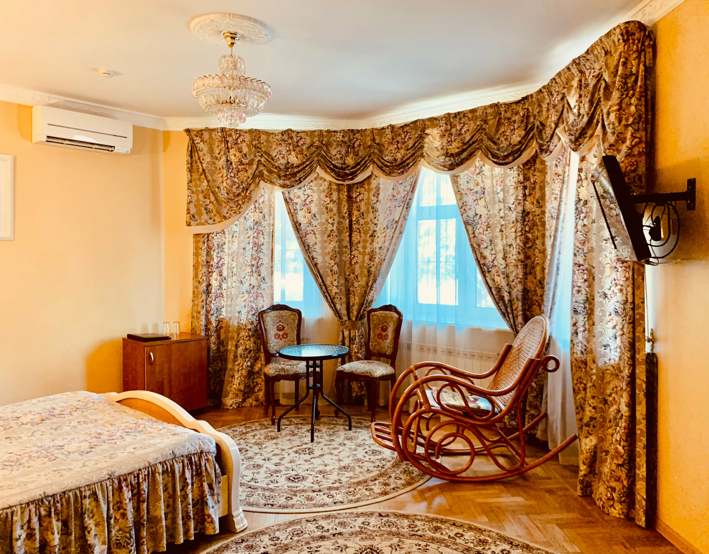 Семейный двухместный номер с 1 кроватью