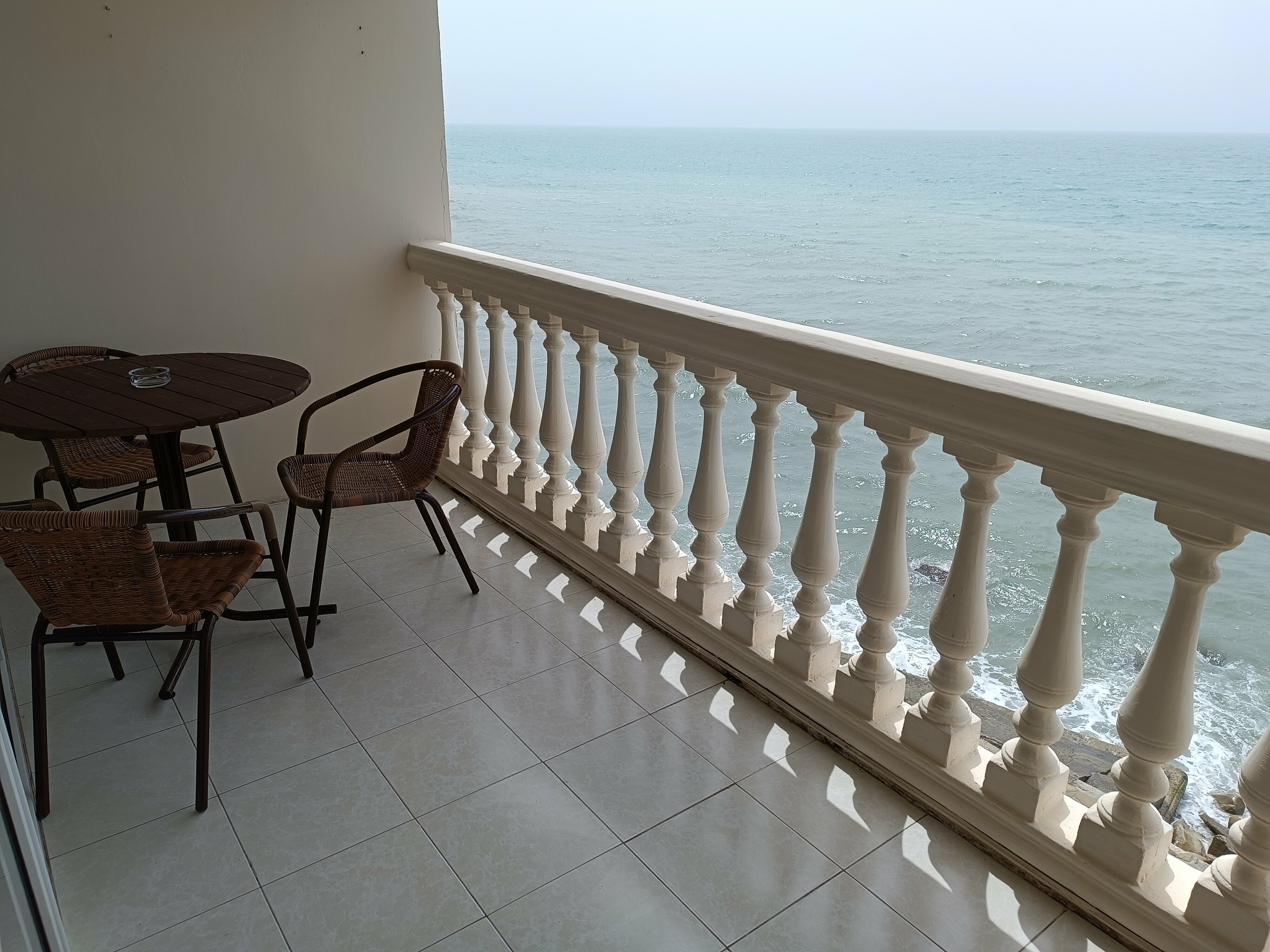 Трехместный номер с балконом