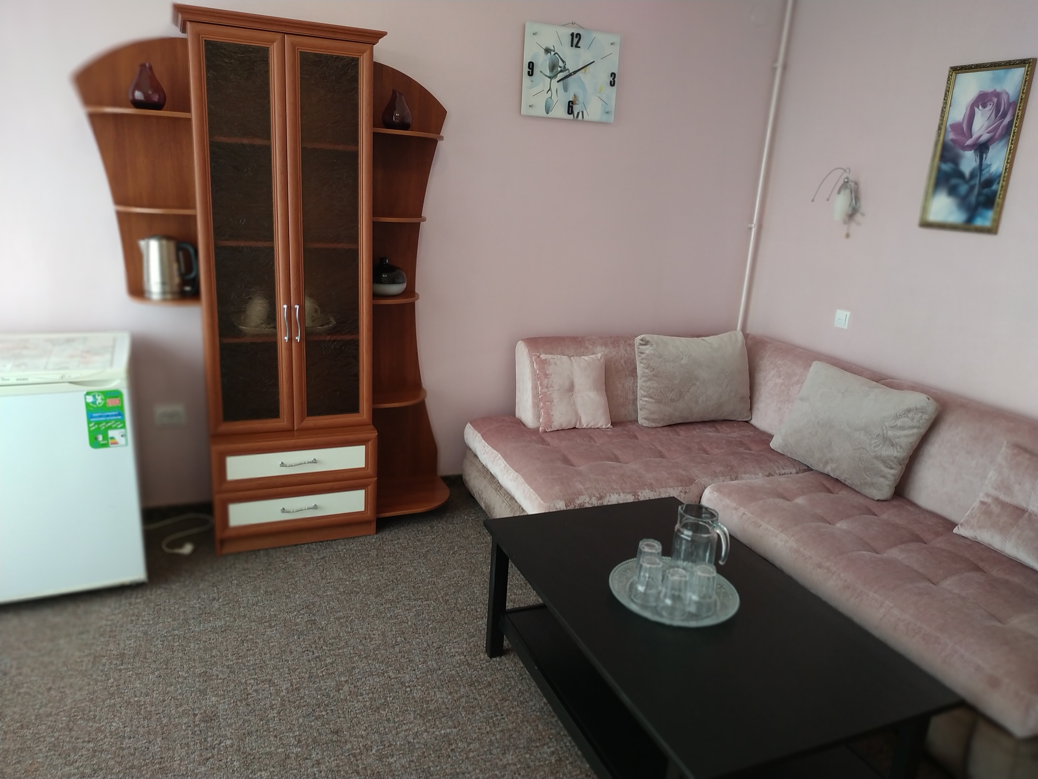 Двухкомнатный Люкс с двумя балконами и прямым видом на море