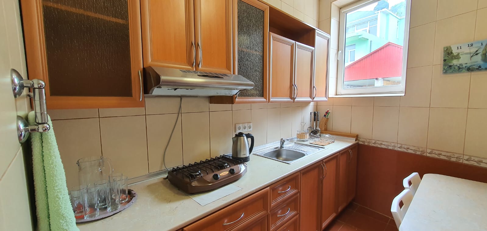 Трехкомнатные Апартаменты VIP с кухней двумя террасами с видом на море и горы