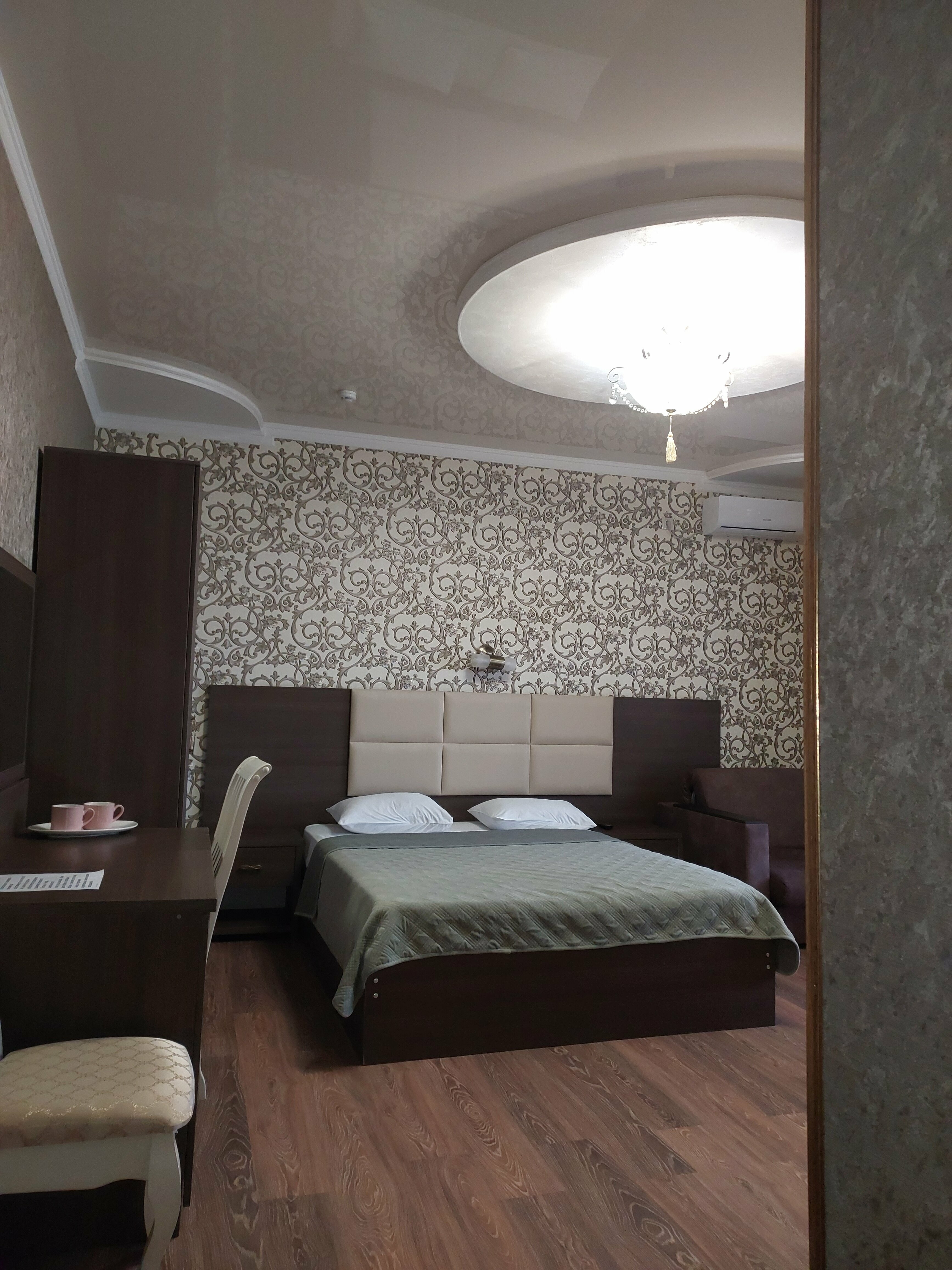 Семейный номер с балконом