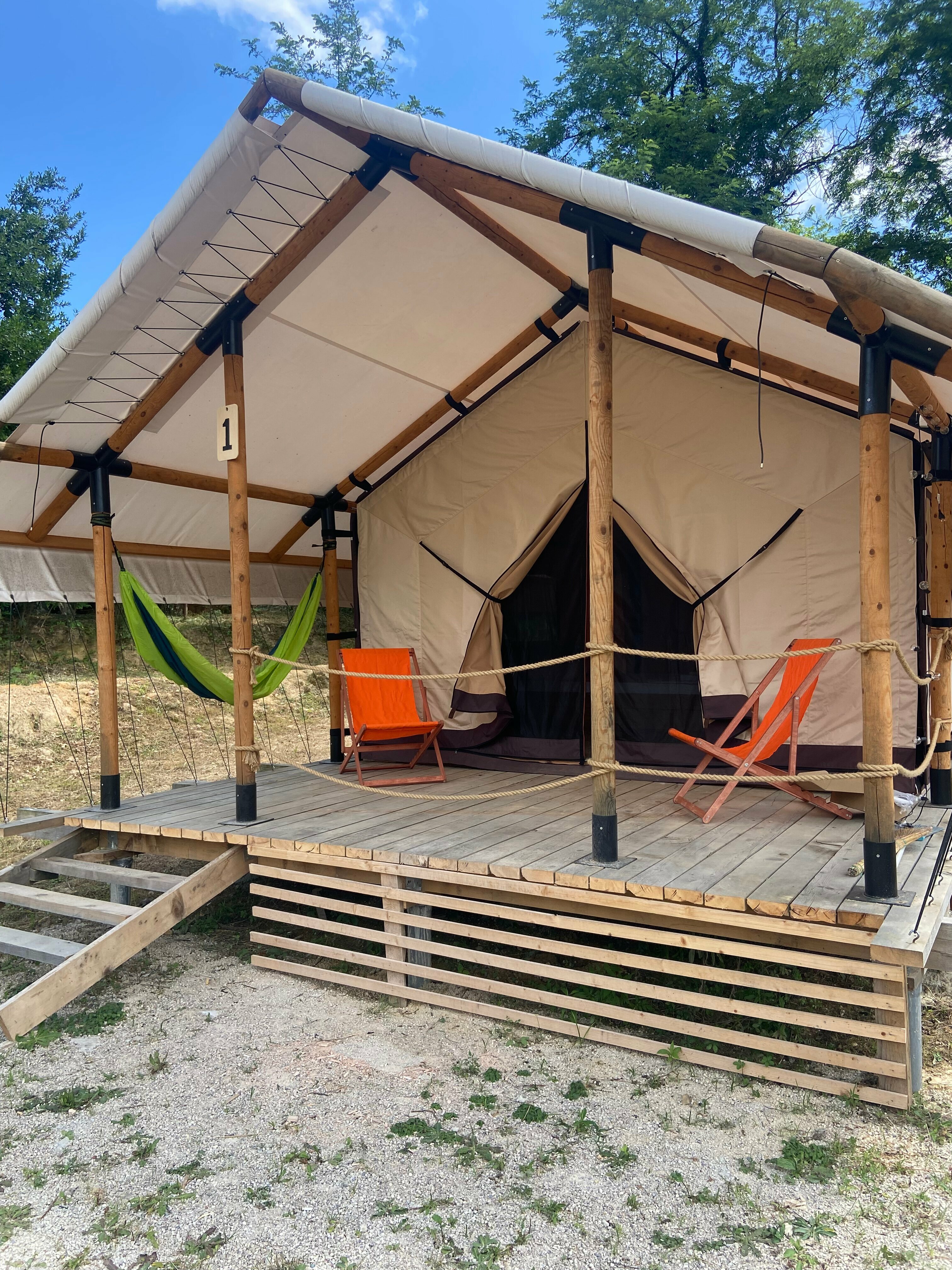 Четырехместный номер с видом на горы