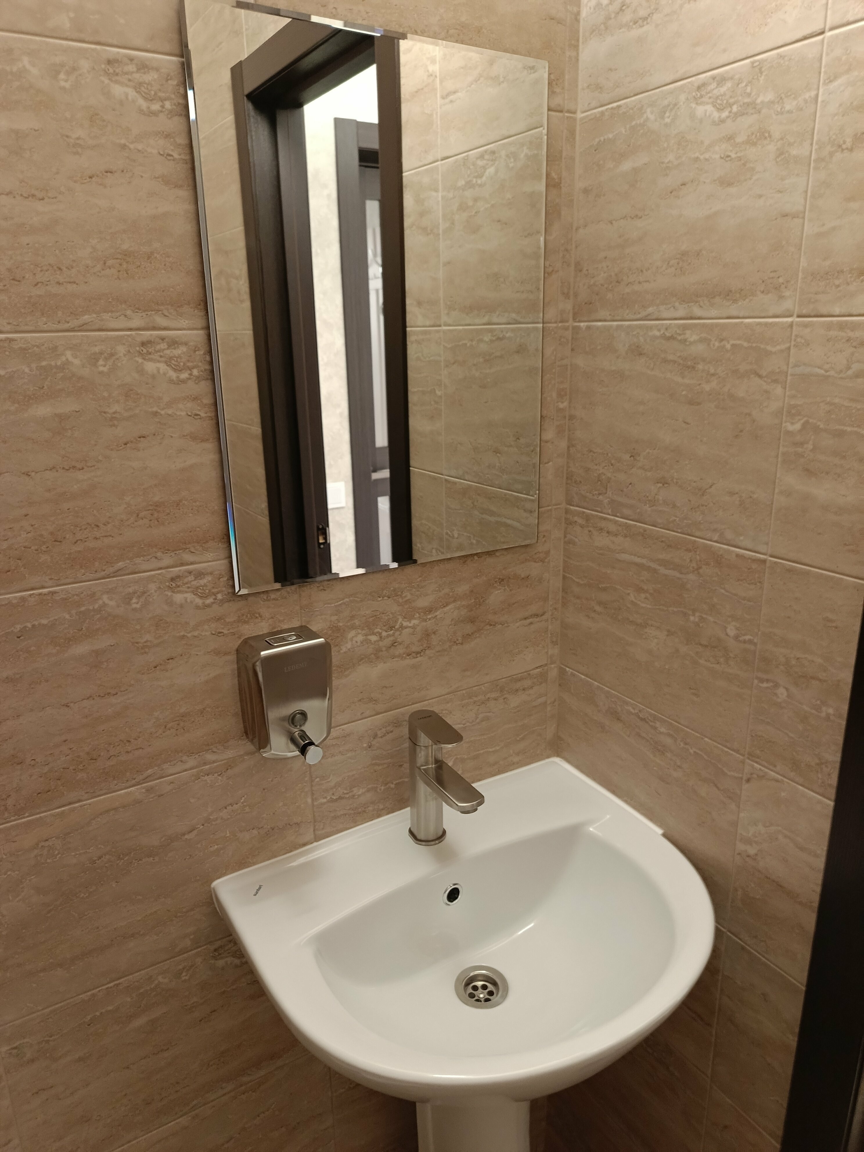 Улучшенный двухместный номер с 1 кроватью