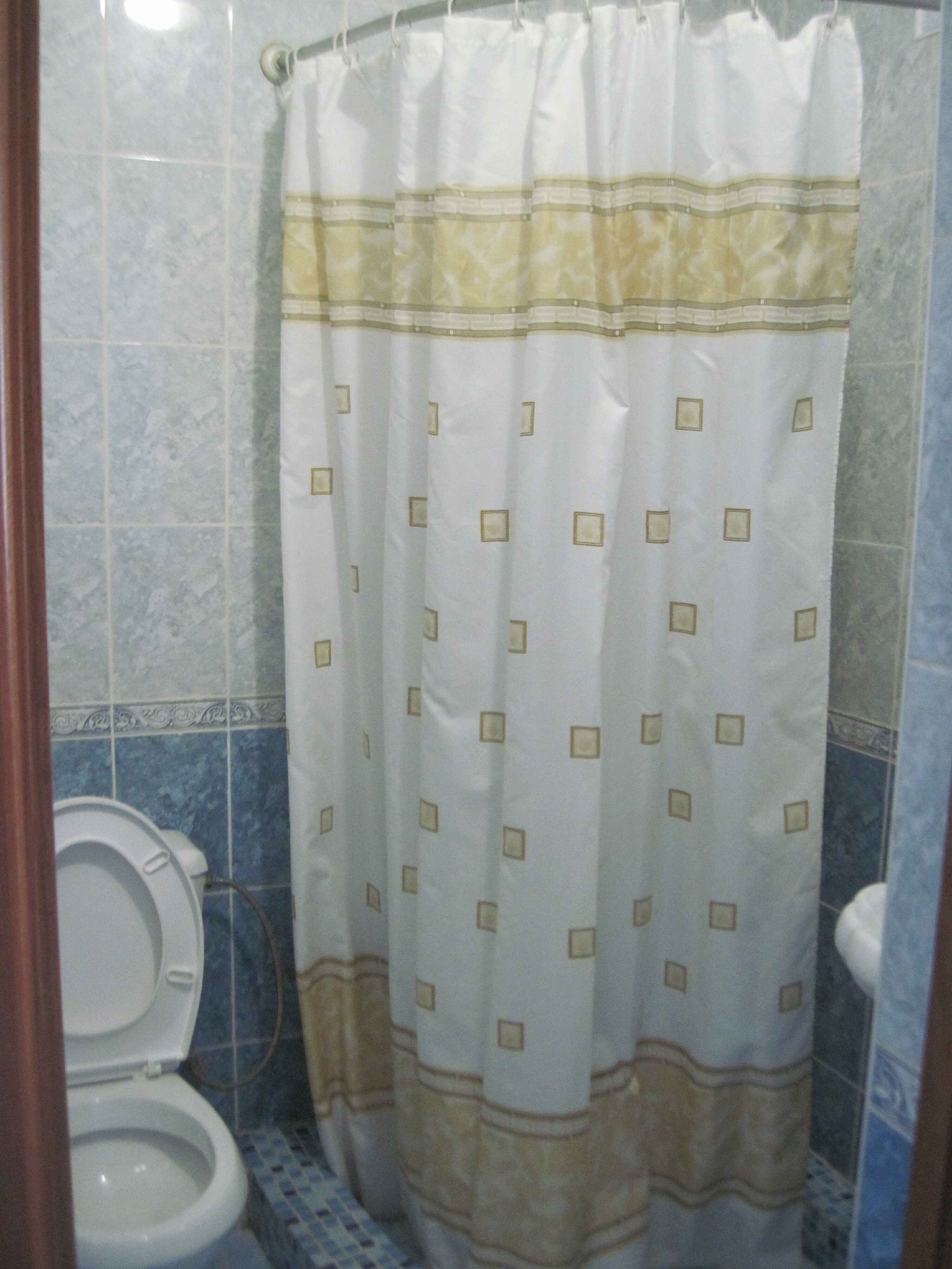 Номер-студия с кроватью размера "king-size" и диван-кроватью