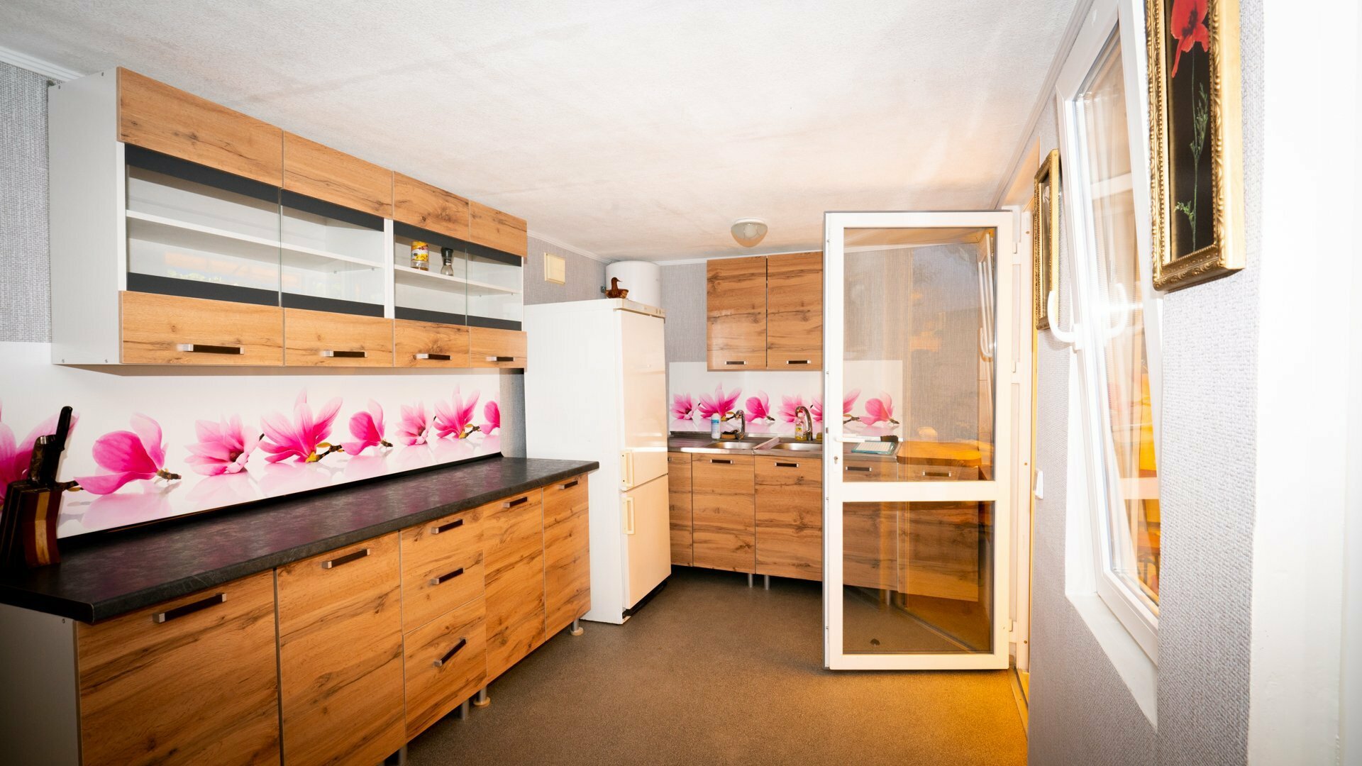 Двухместный номер эконом-класса с 2 отдельными кроватями