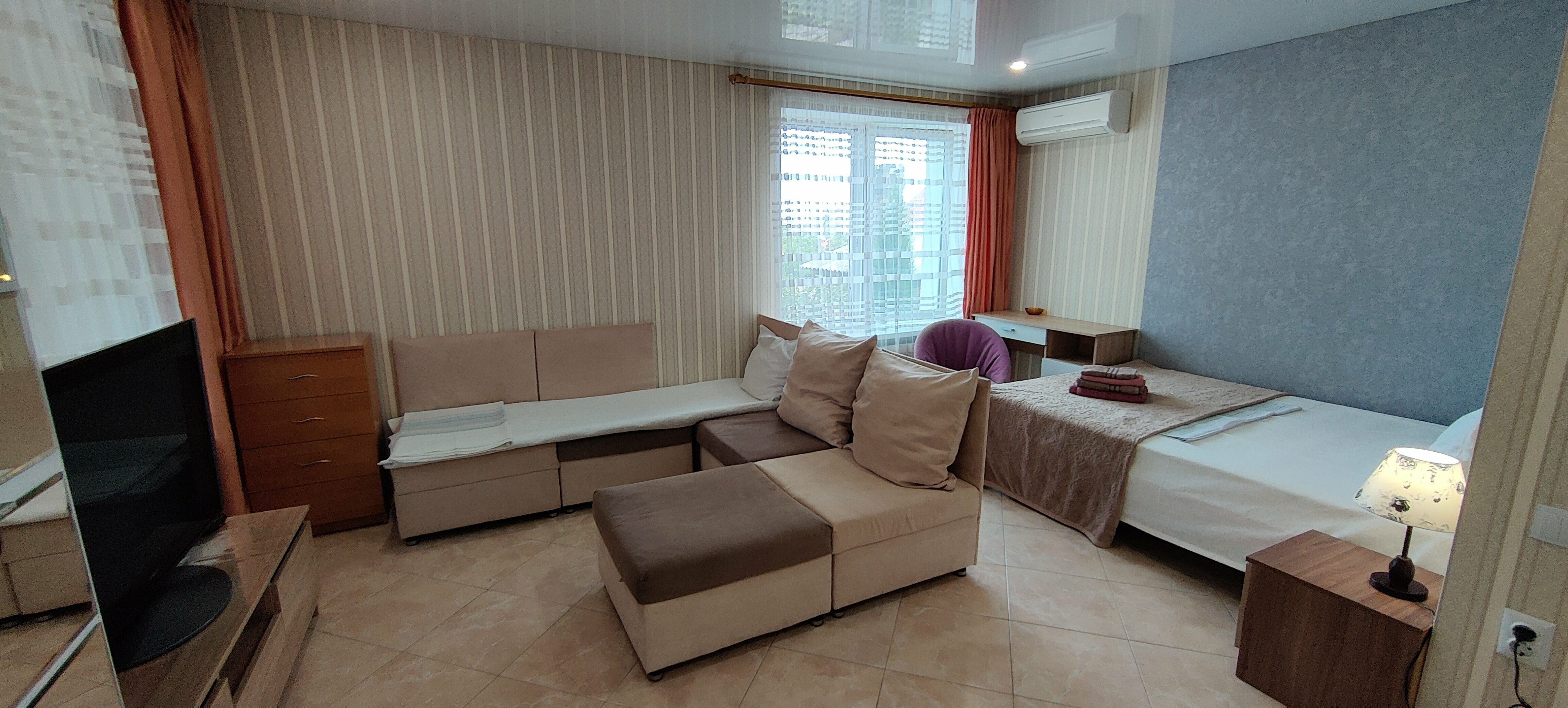 Номер-студия с балконом