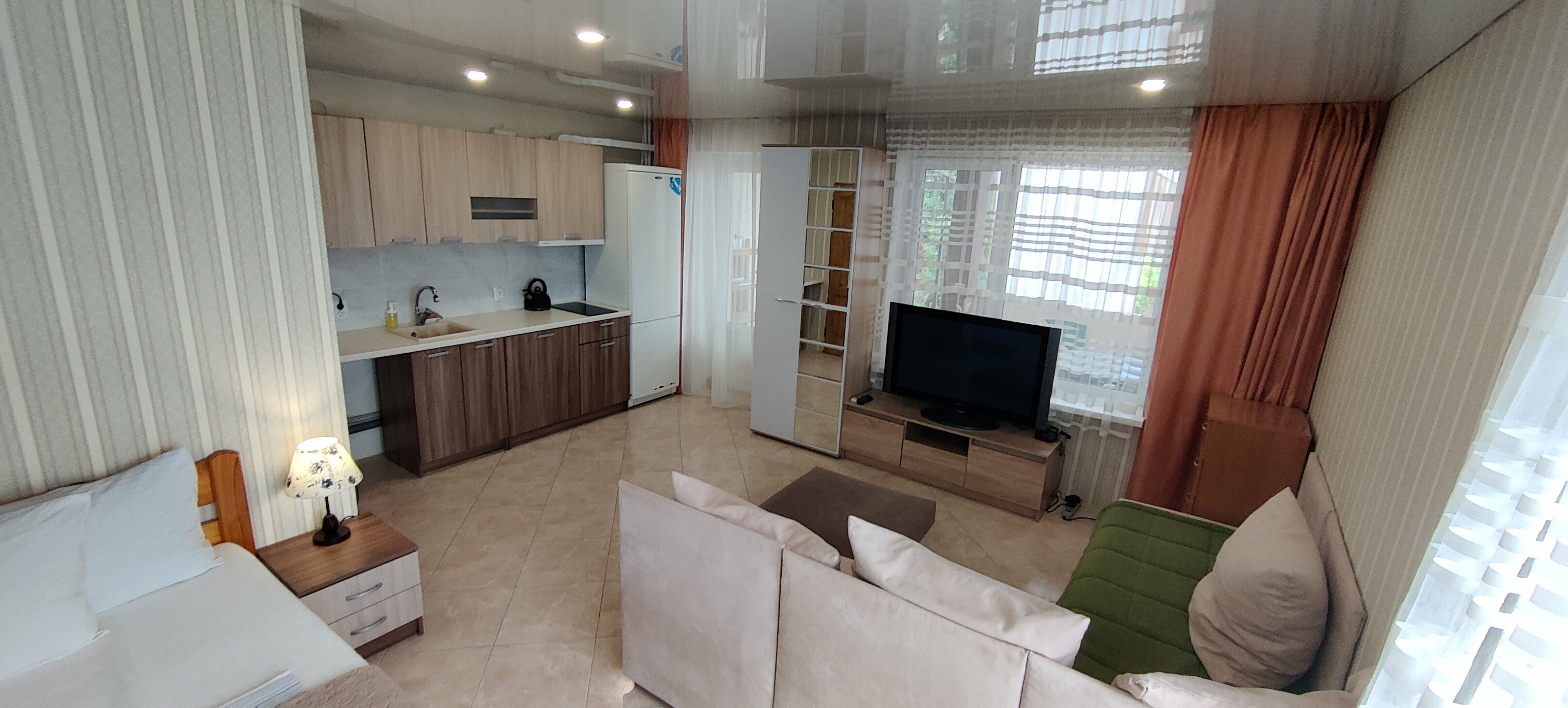 Номер-студия с балконом