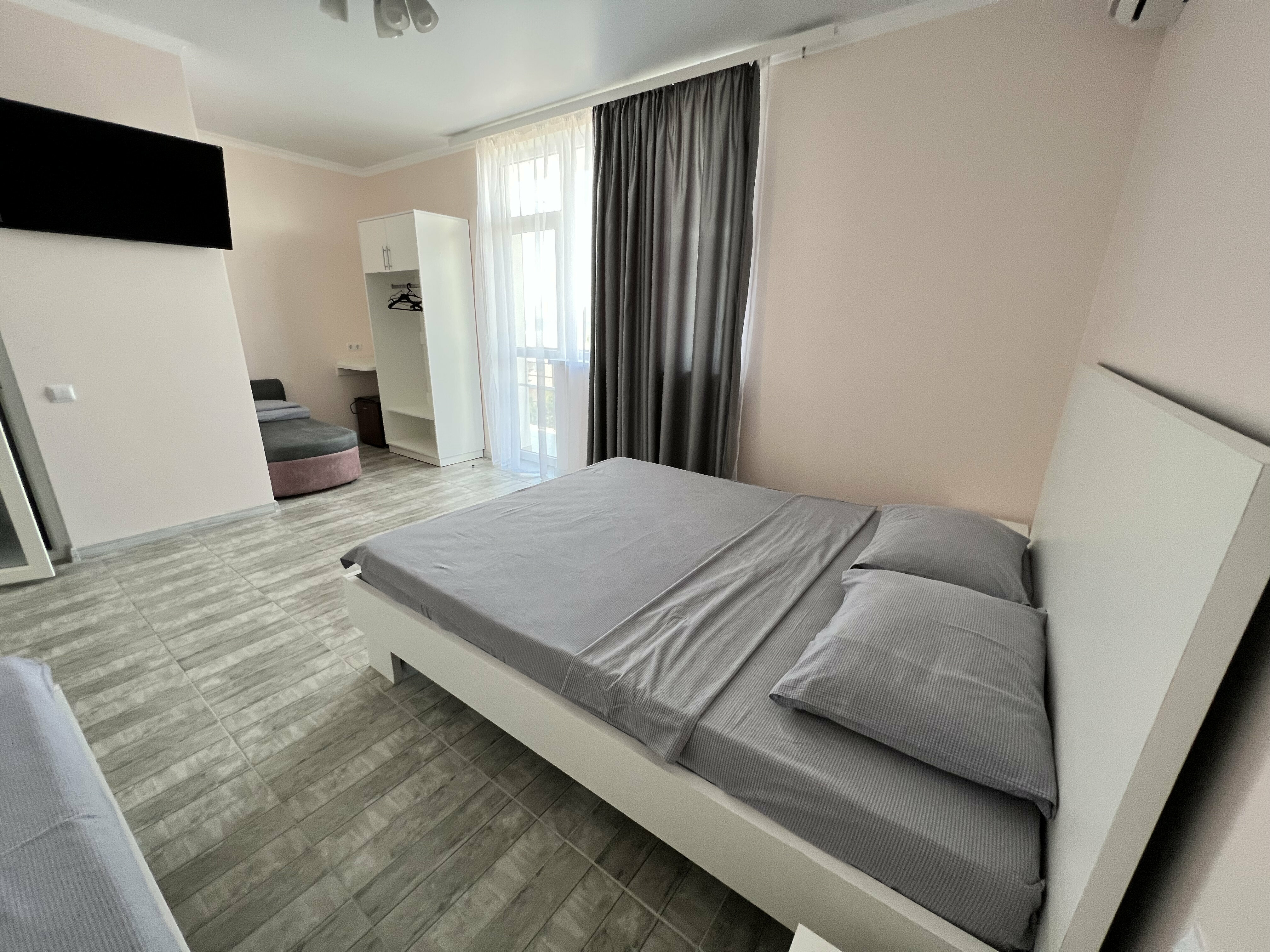 Четырехместный номер с видом на море