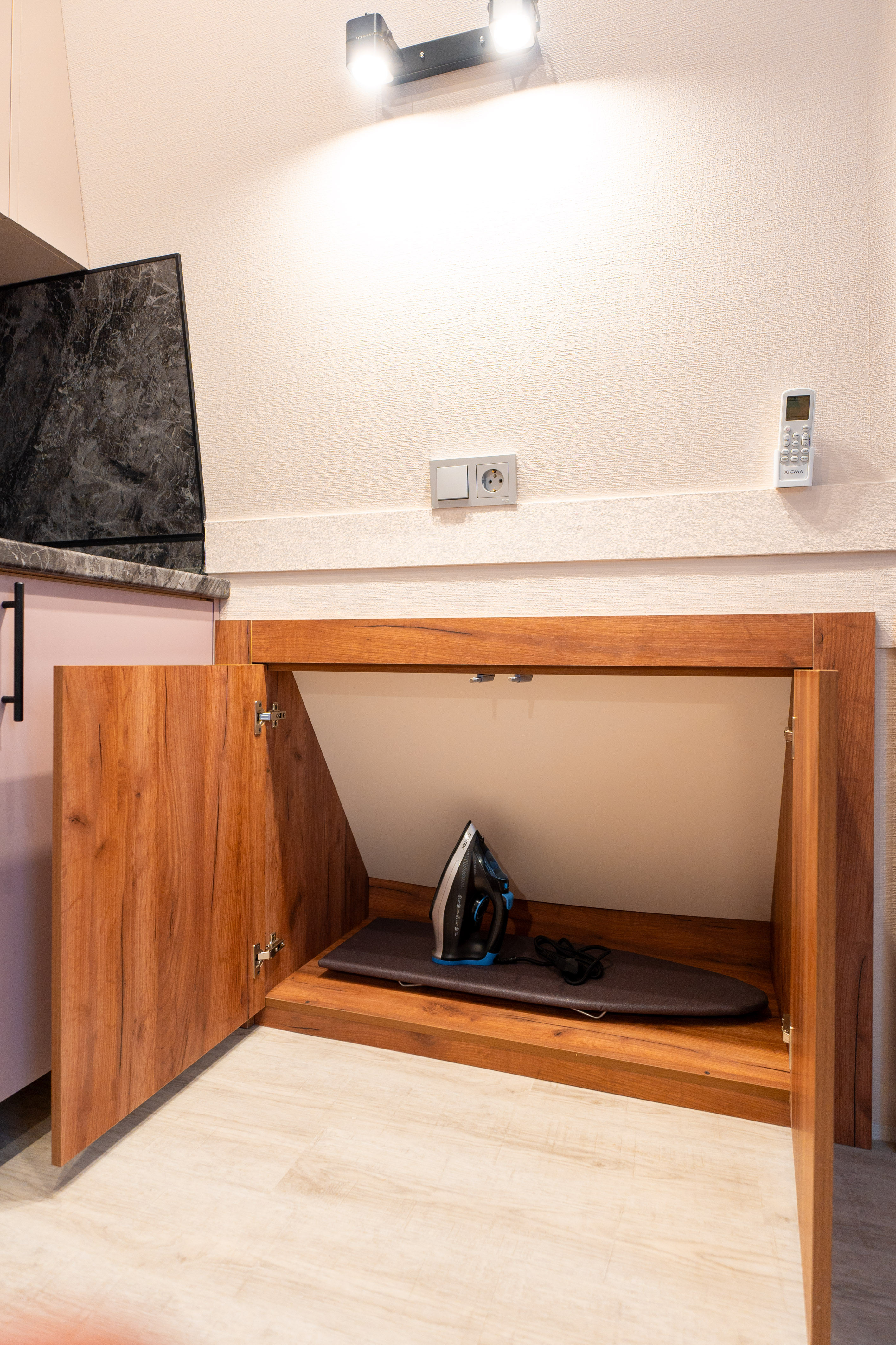 Трехместный номер с собственной ванной комнатой