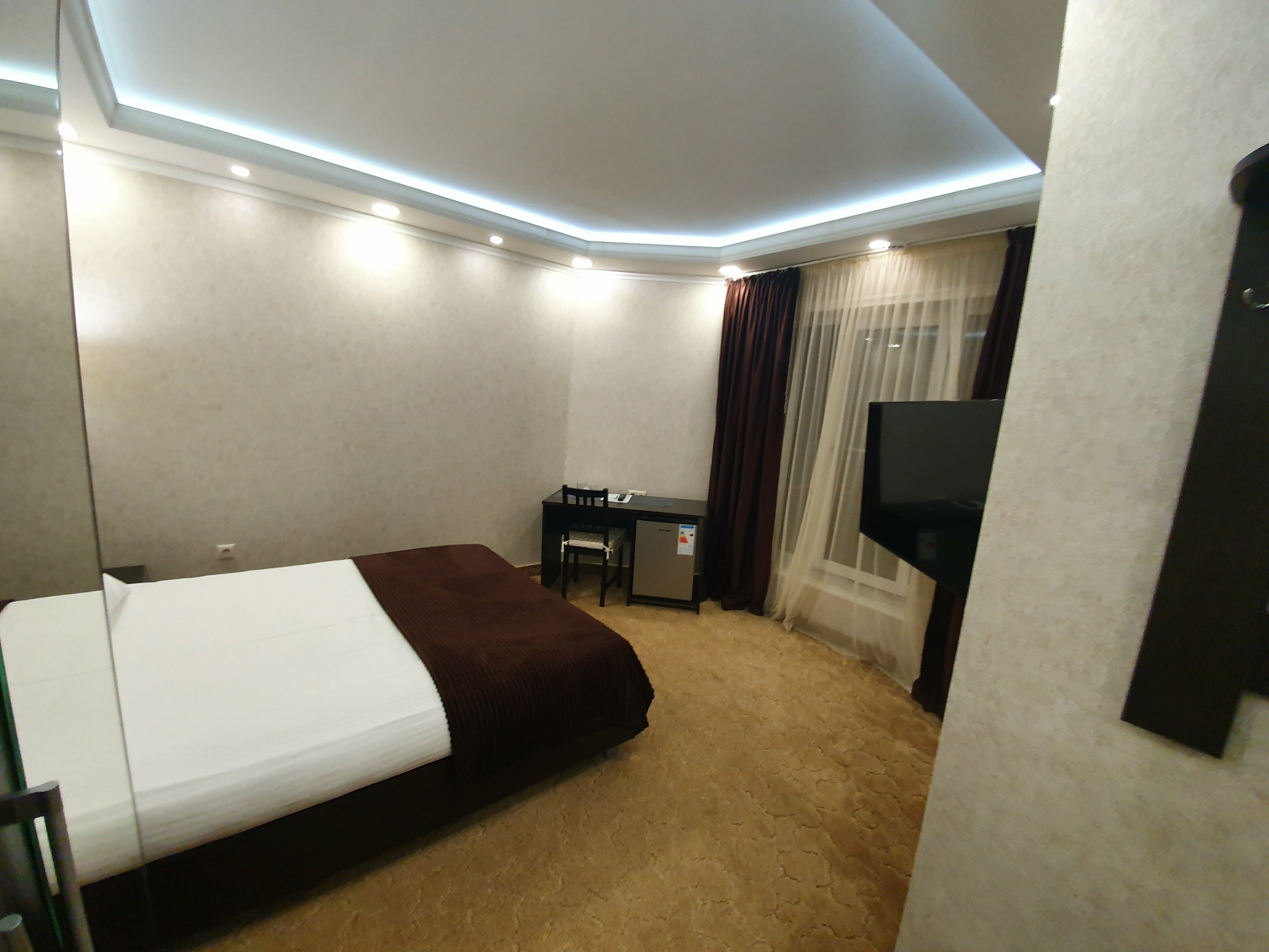 Улучшенный номер с кроватью размера «king-size»