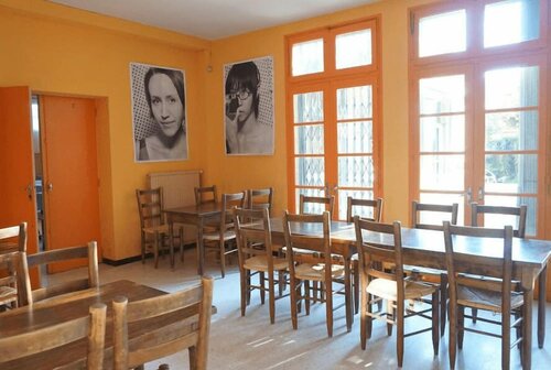 Общее спальное помещение, только для женщин (Bed in) в Auberge de Jeunesse Hi Arles