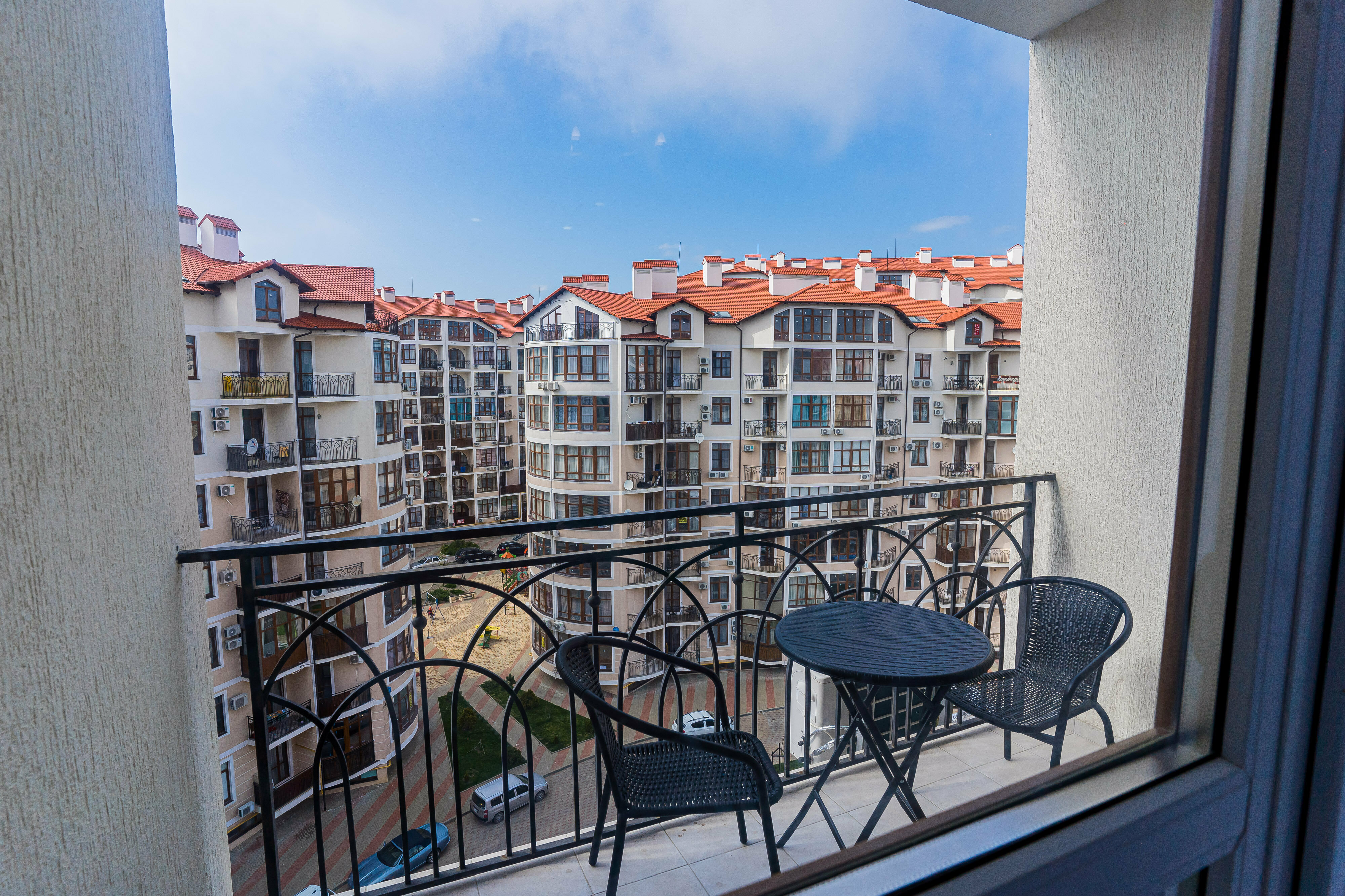 Апартаменты с балконом