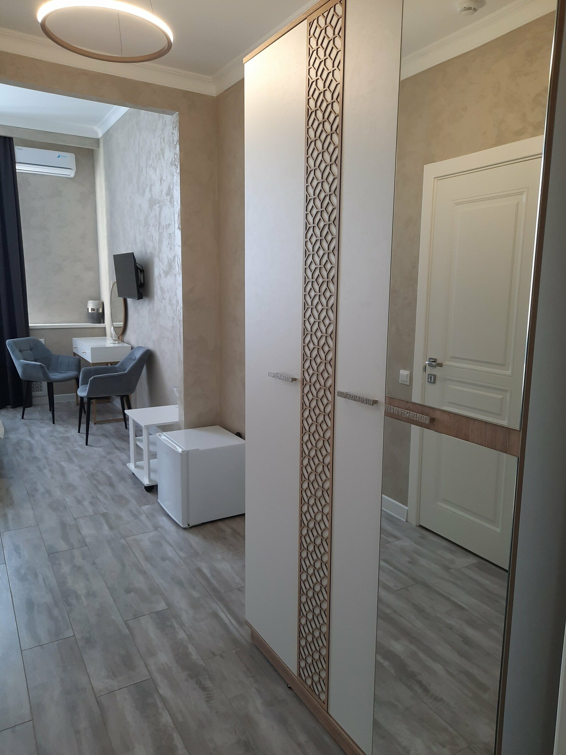 Улучшенный номер с кроватью размера «king-size»