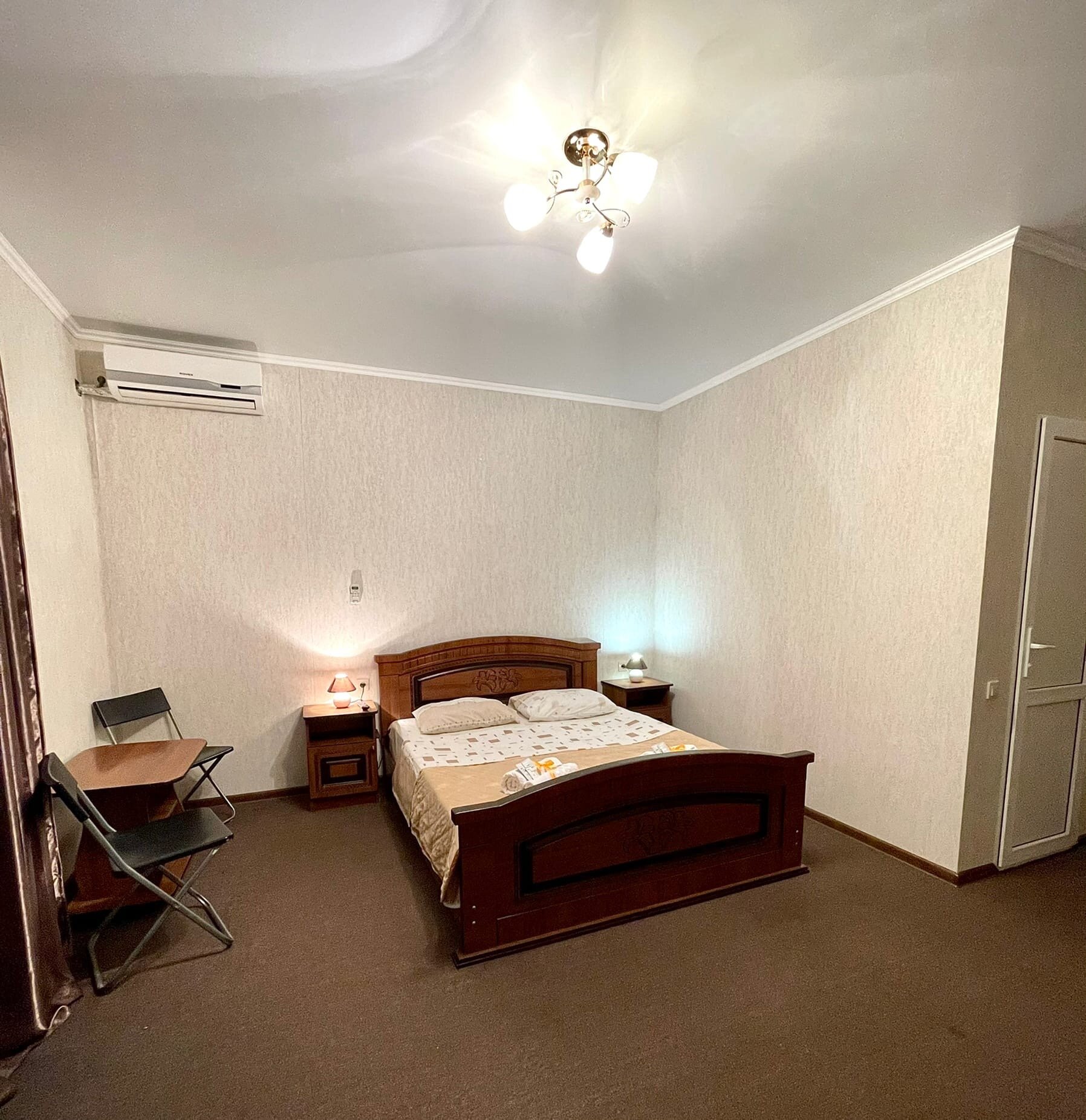 Двухместный номер с 1 кроватью и балконом