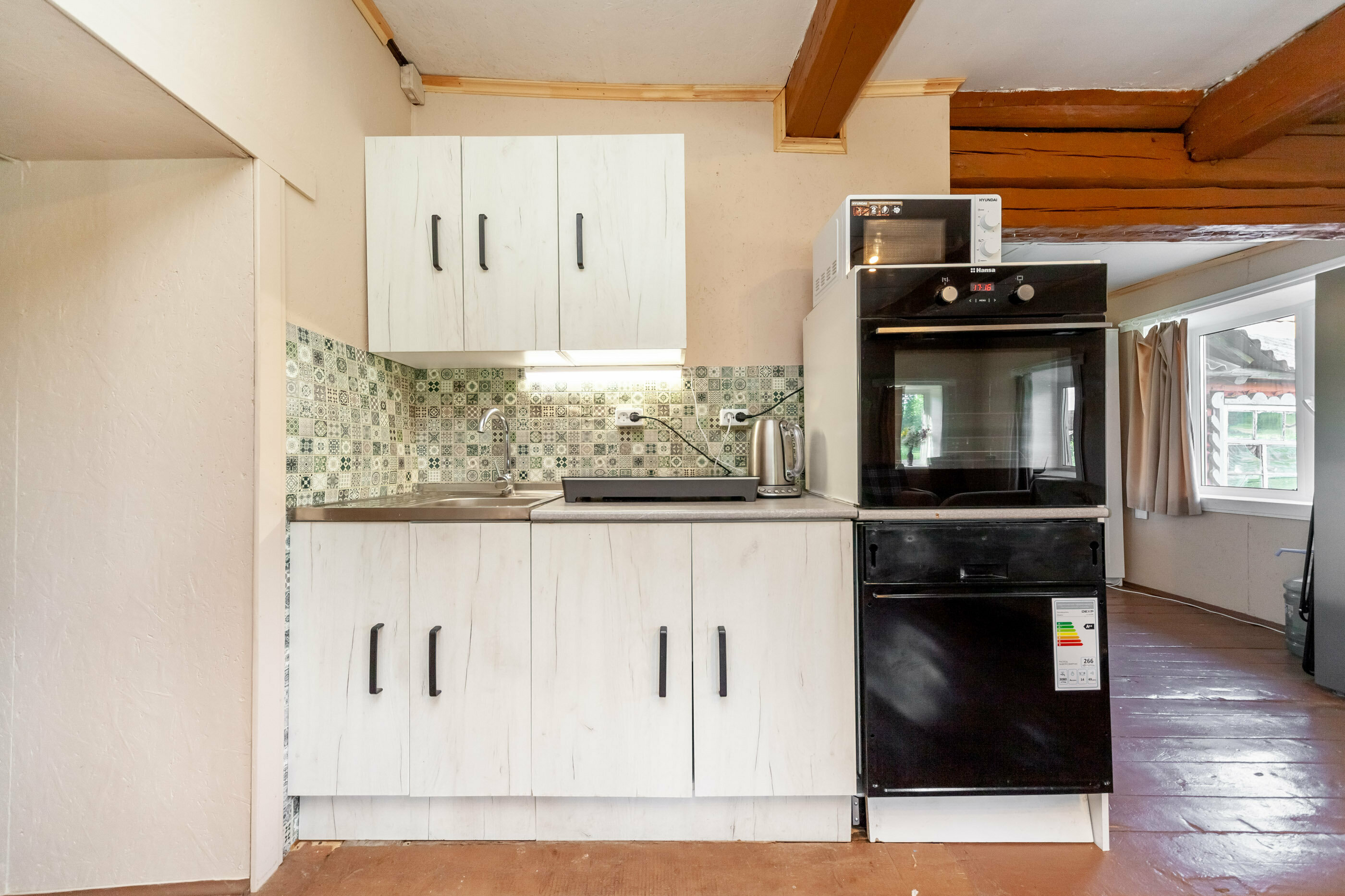 Дом с видом на озеро