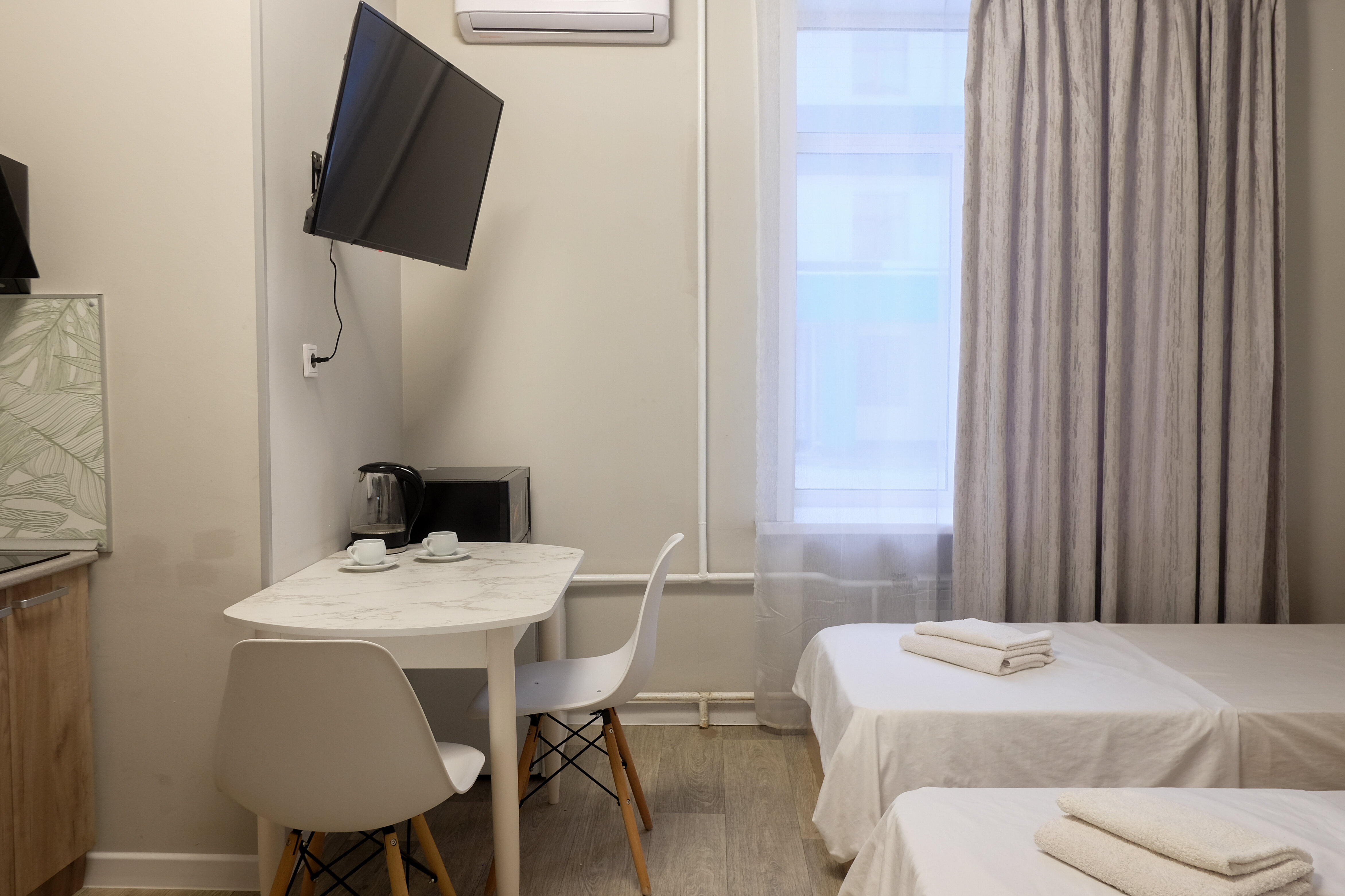 Улучшенный двухместный номер с 2 отдельными кроватями