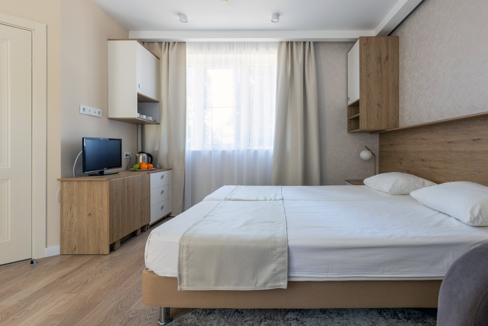 Двухместный номер с 1 кроватью или 2 отдельными кроватями и балконом