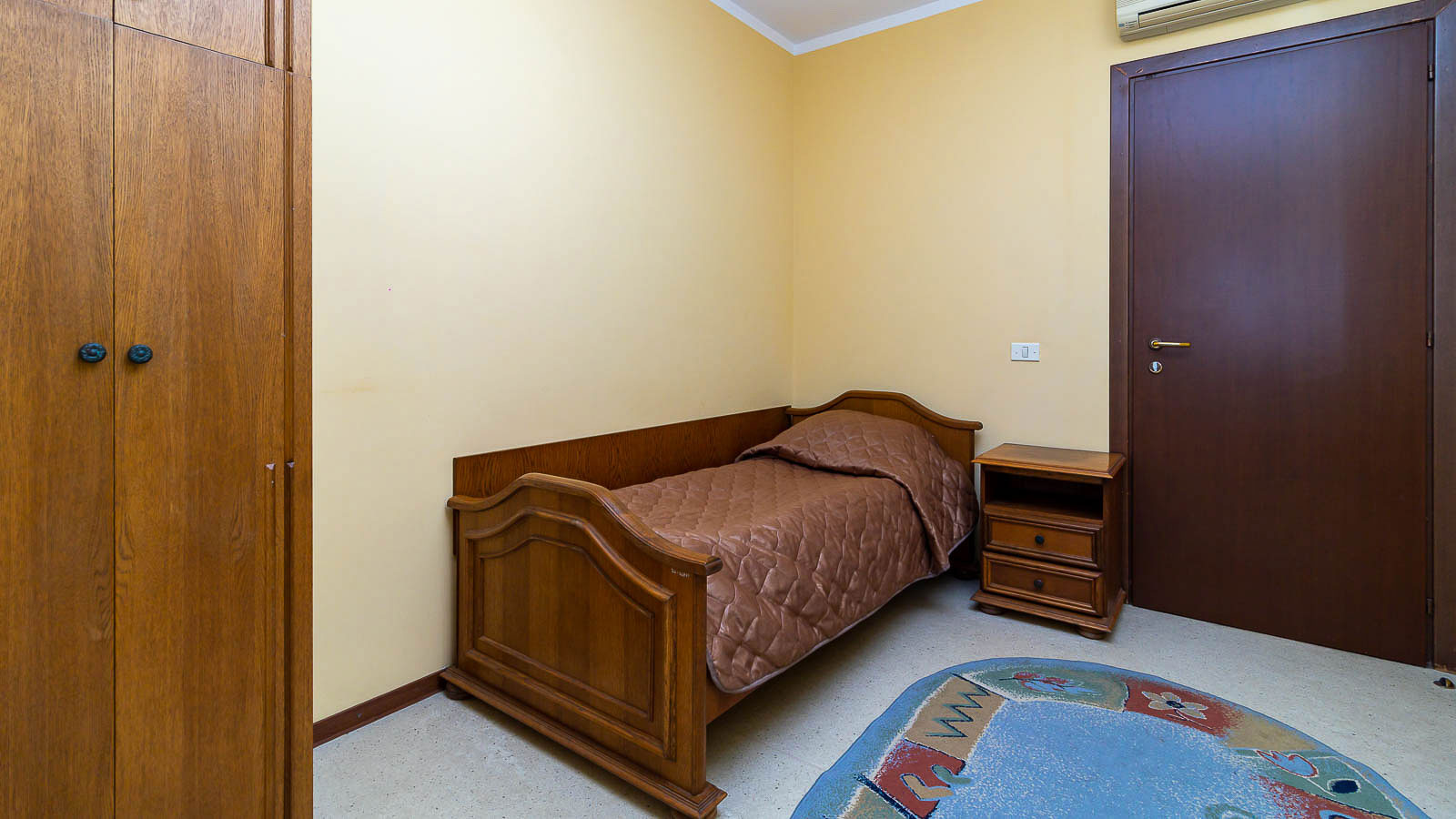 Двухуровневые апартаменты