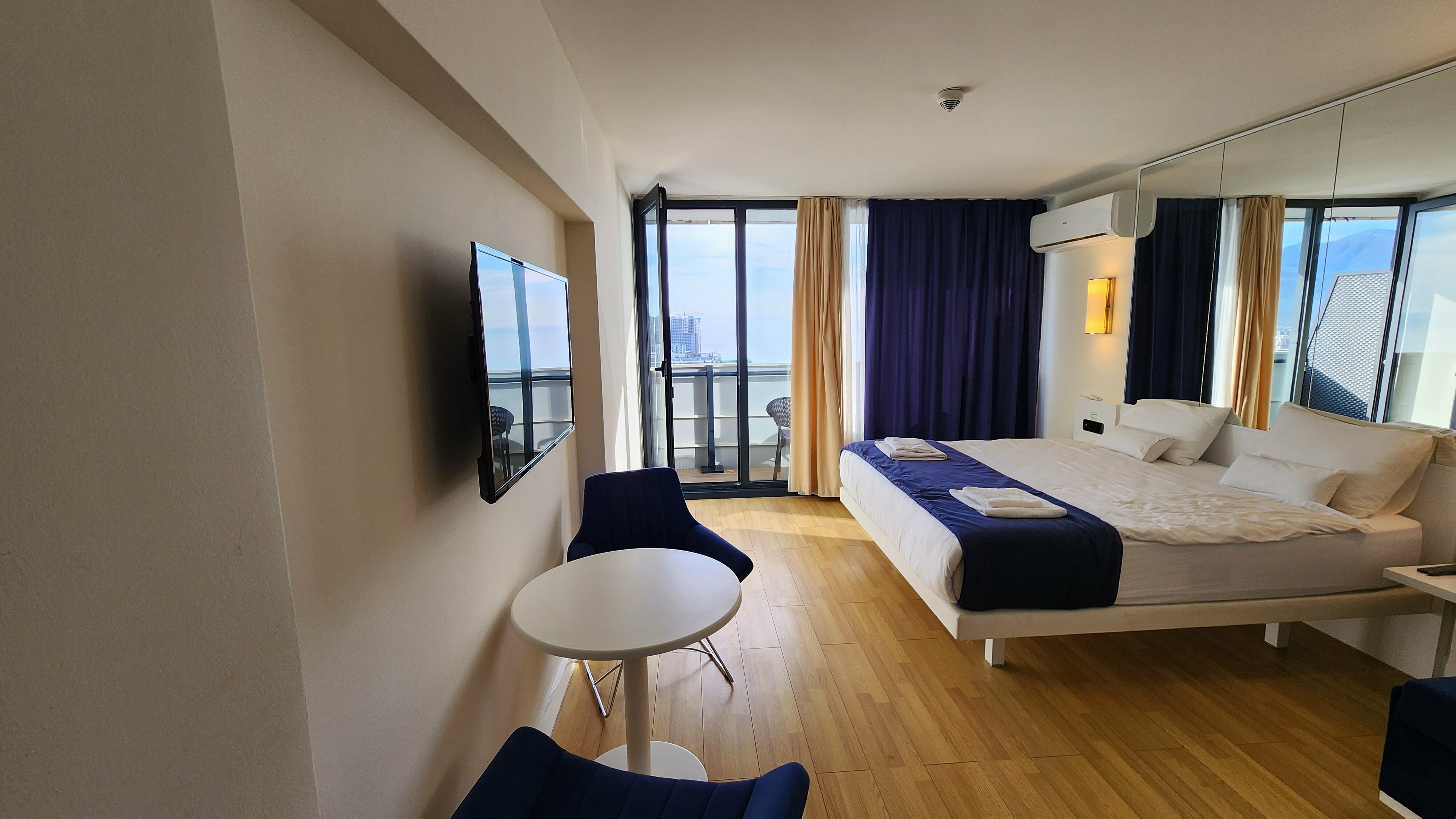 Люкс с видом на море