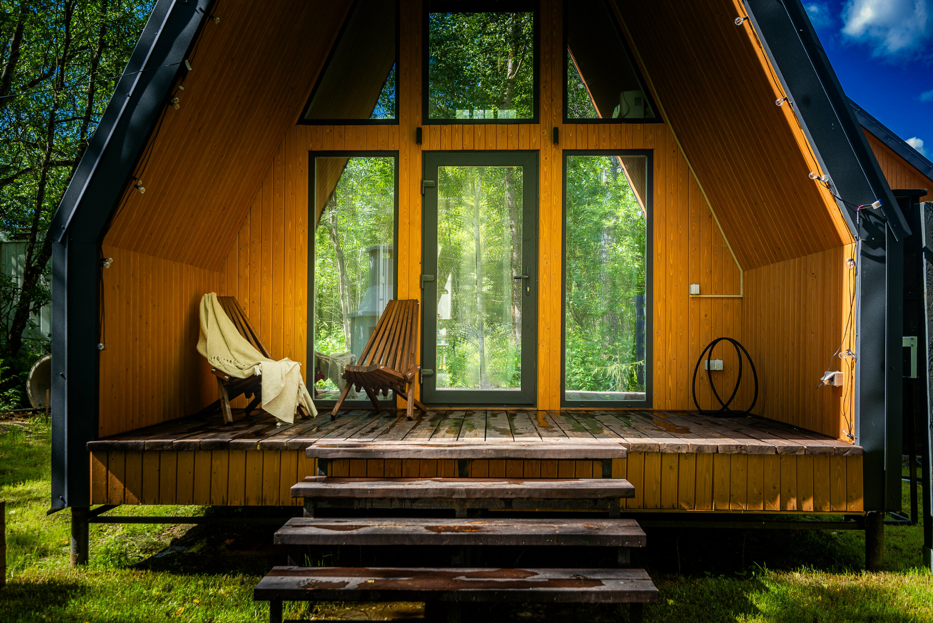 Дом с видом на лес