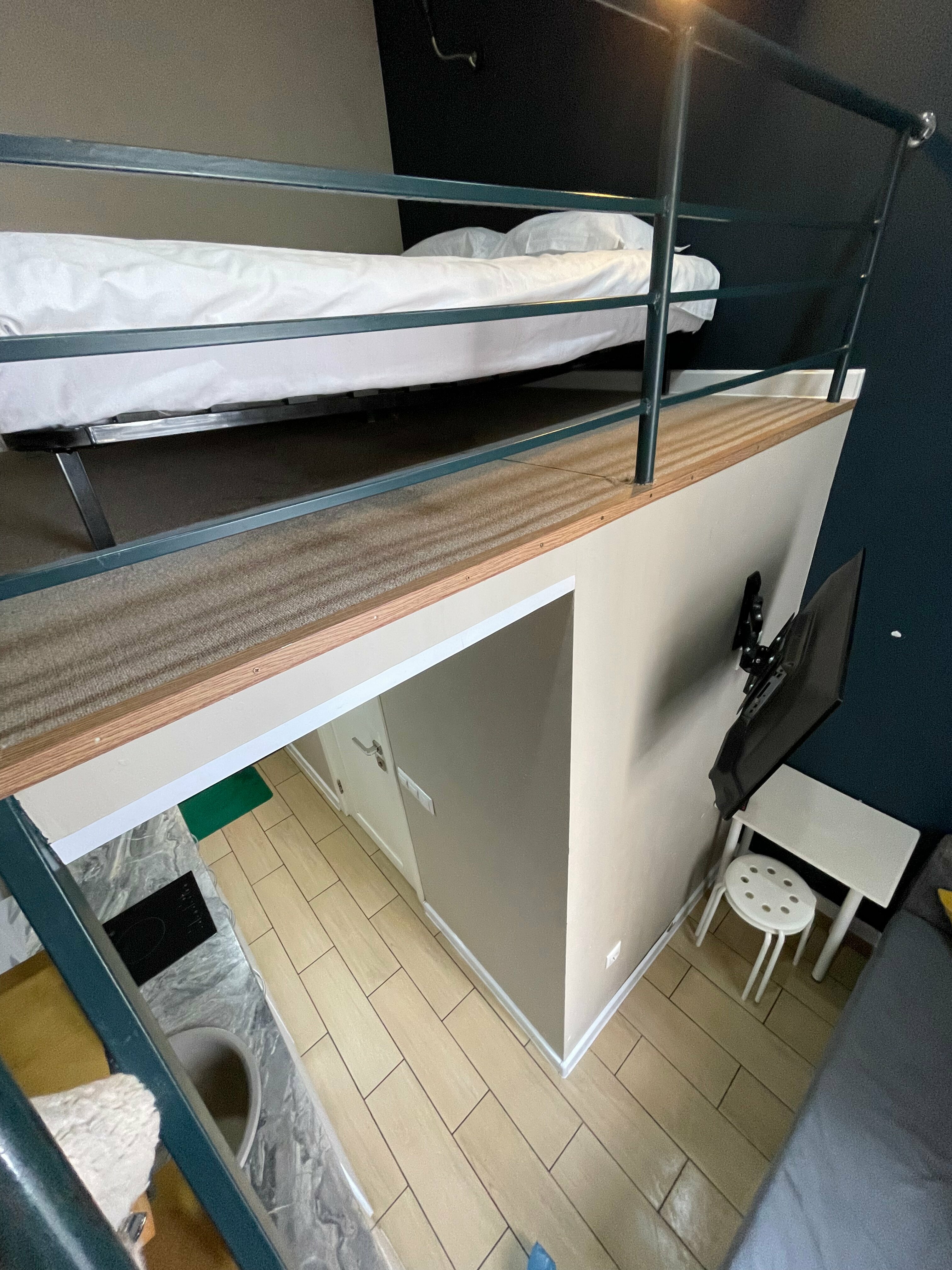 Двухуровневые апартаменты