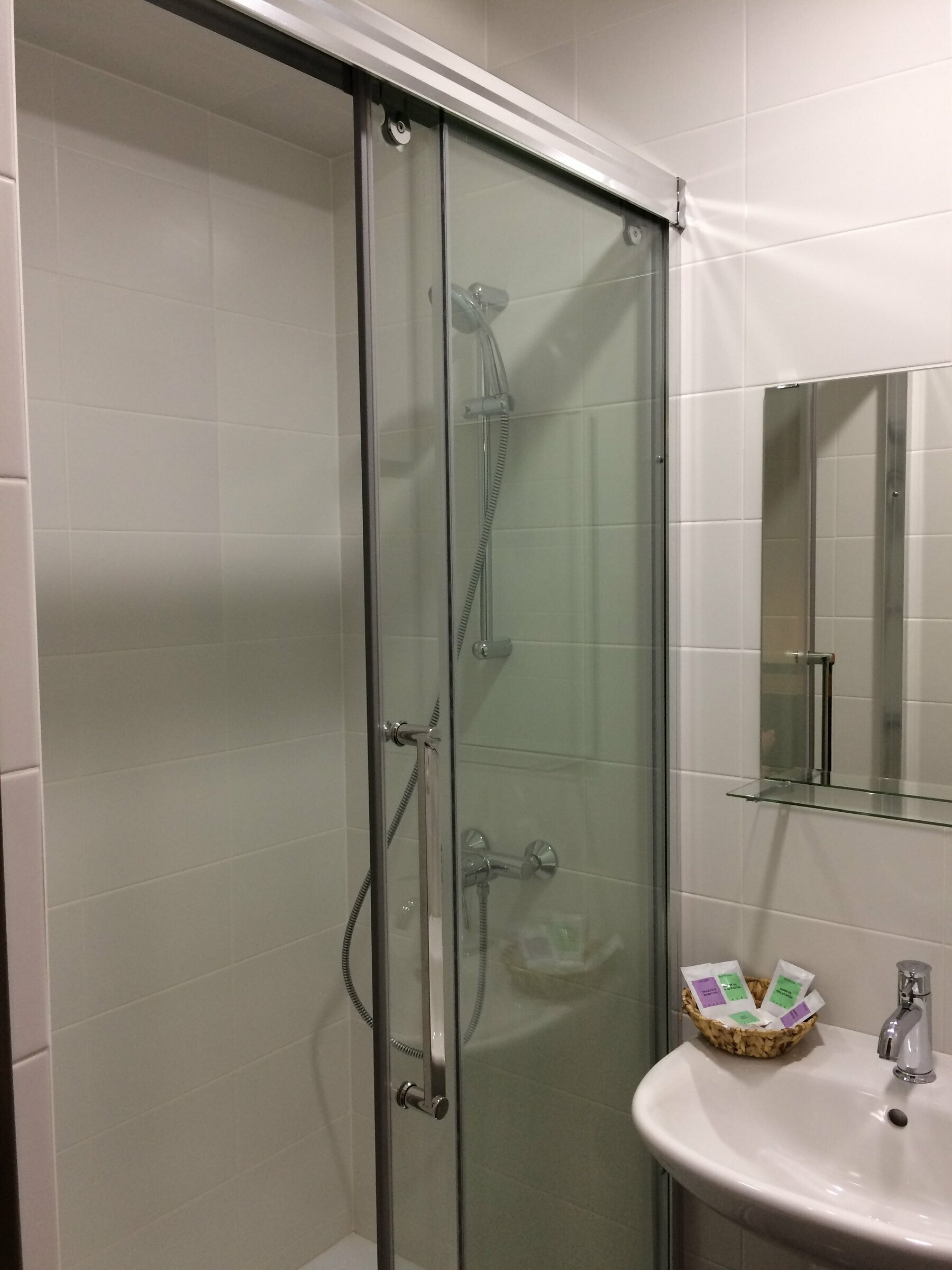 Улучшенный двухместный номер с 1 кроватью или 2 отдельными кроватями, вид на город