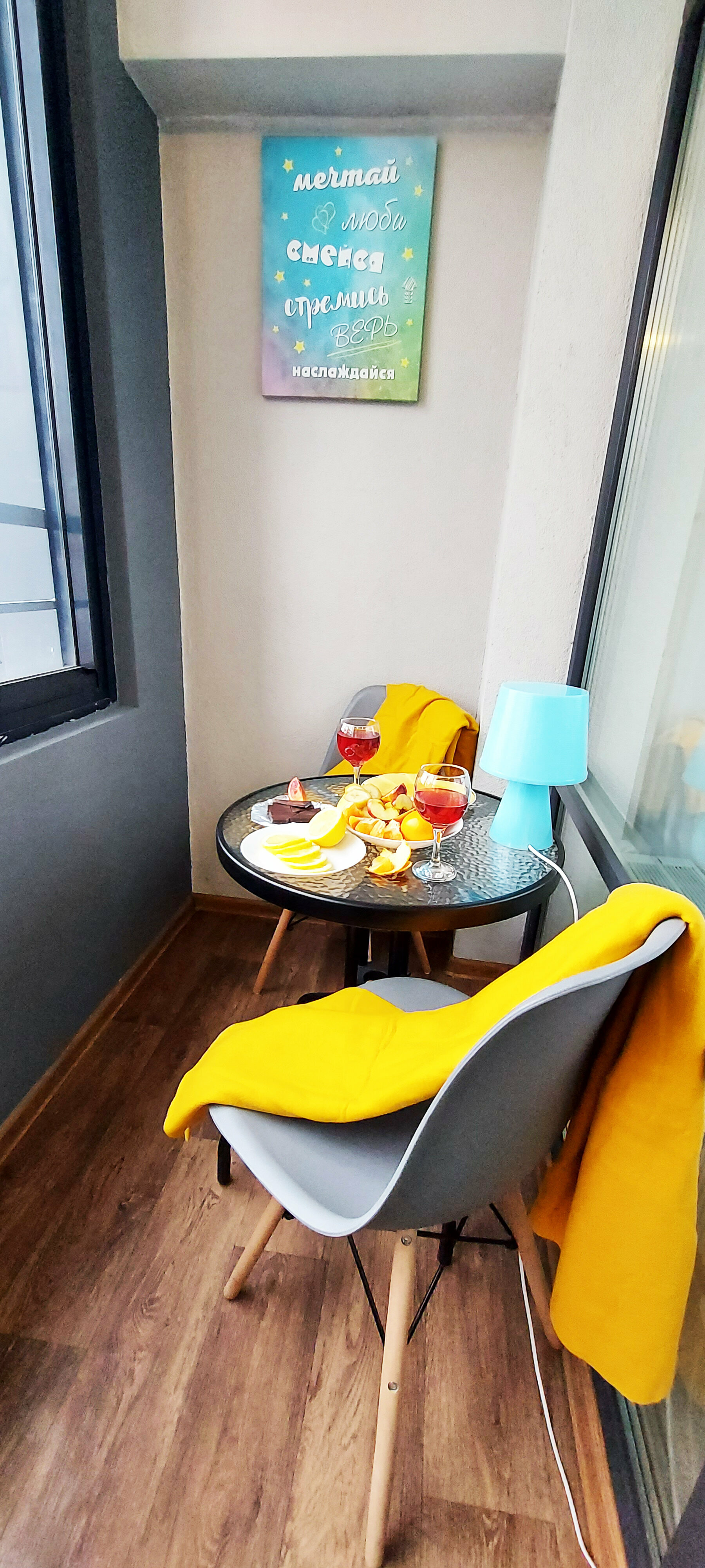 Люкс с кроватью размера «king-size» и балконом