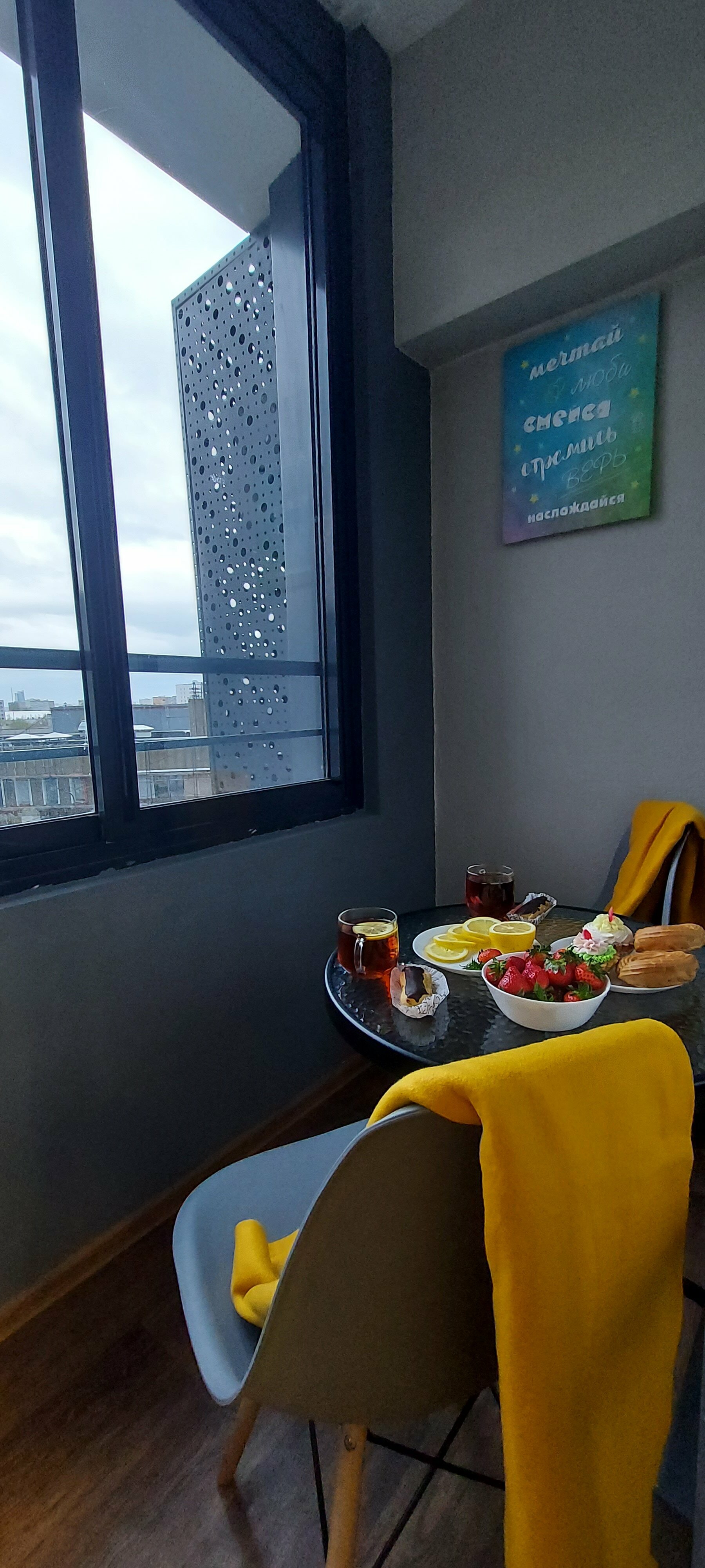 Люкс с кроватью размера «king-size» и балконом