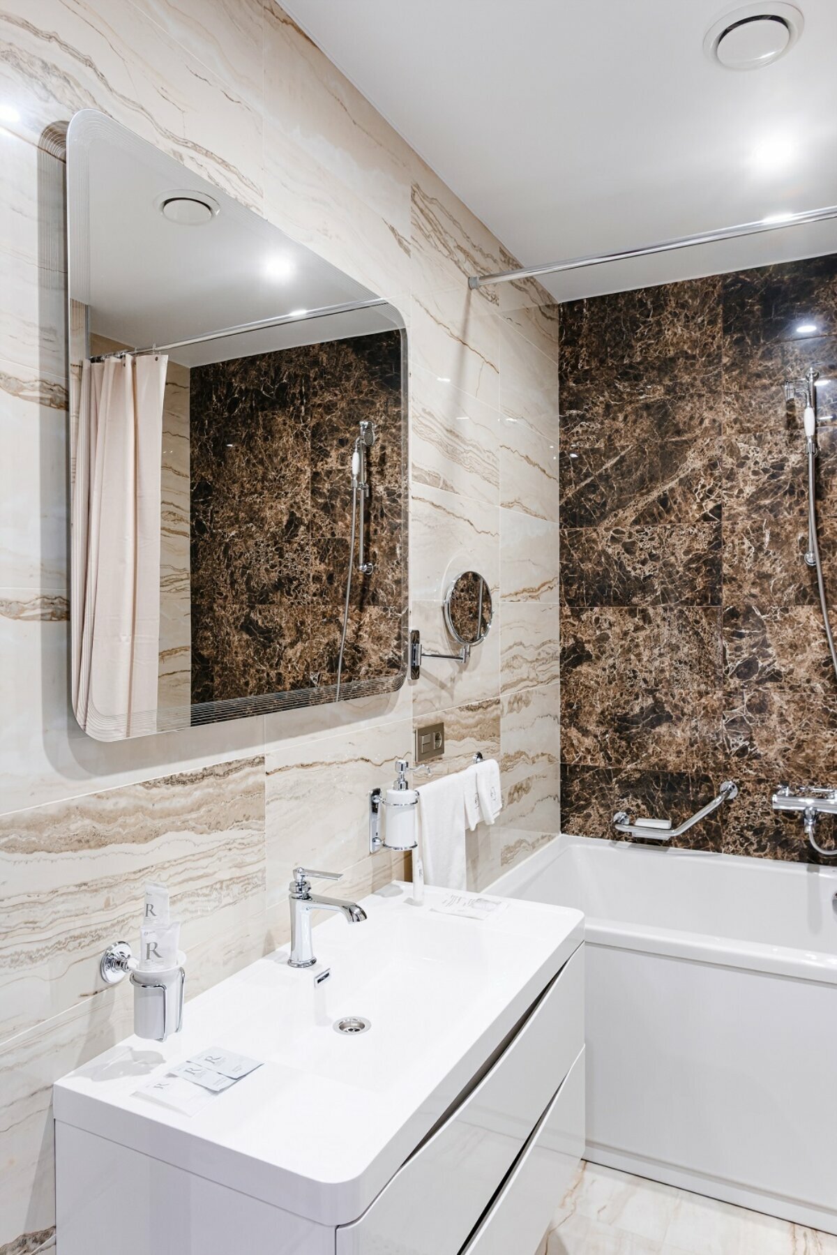 Апартаменты