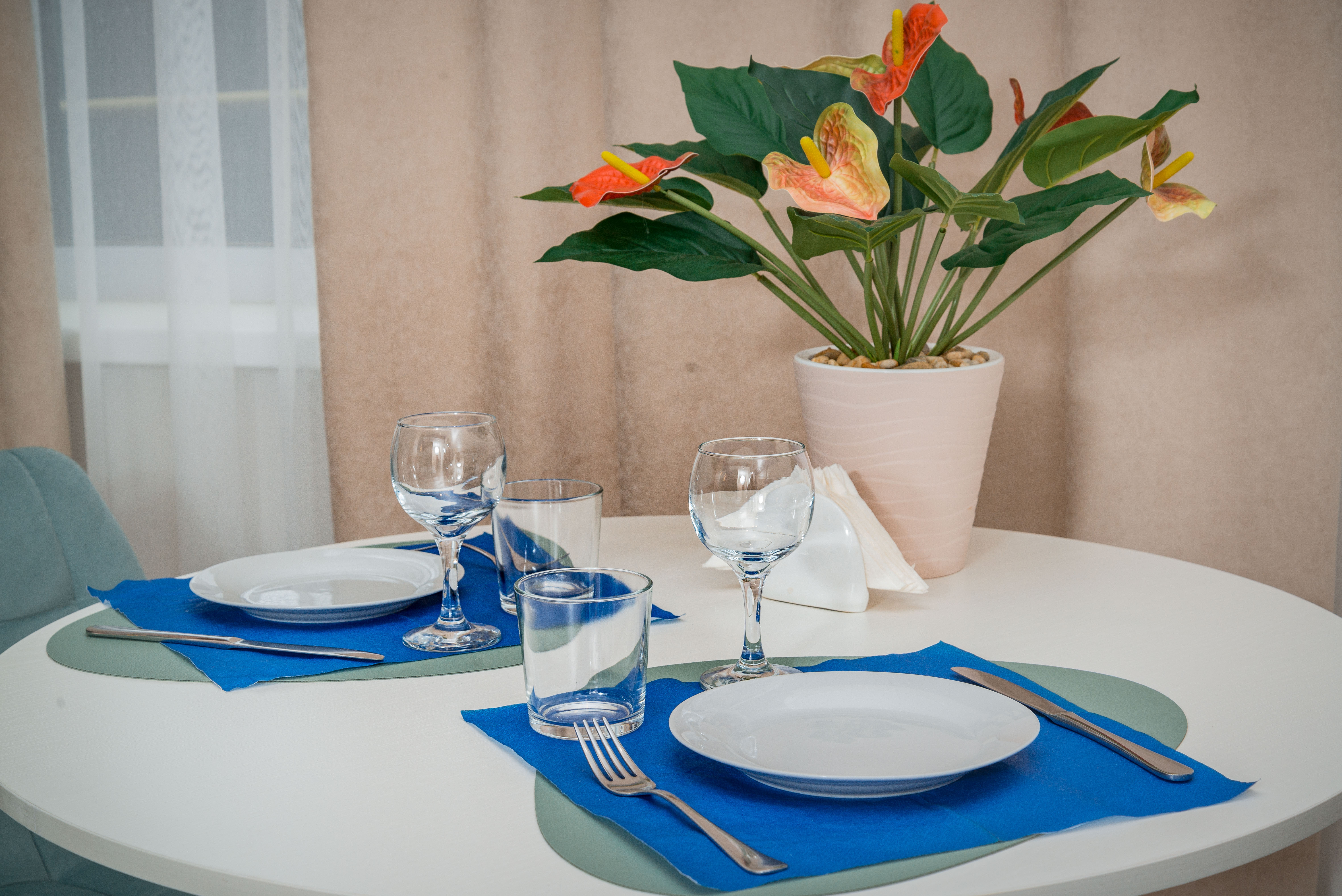 Трехместный номер «Комфорт» с душем