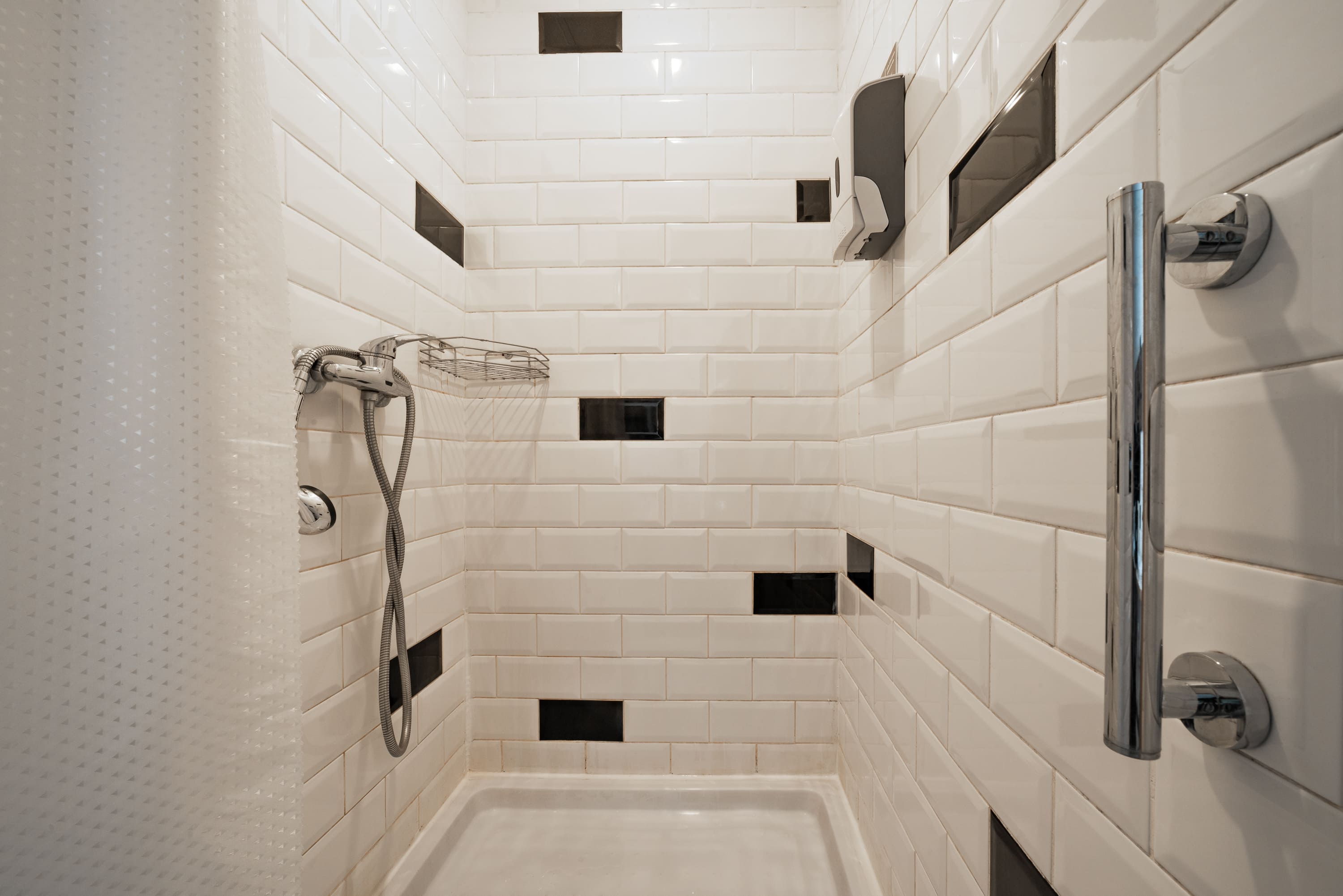 Одноместный номер с общей ванной комнатой