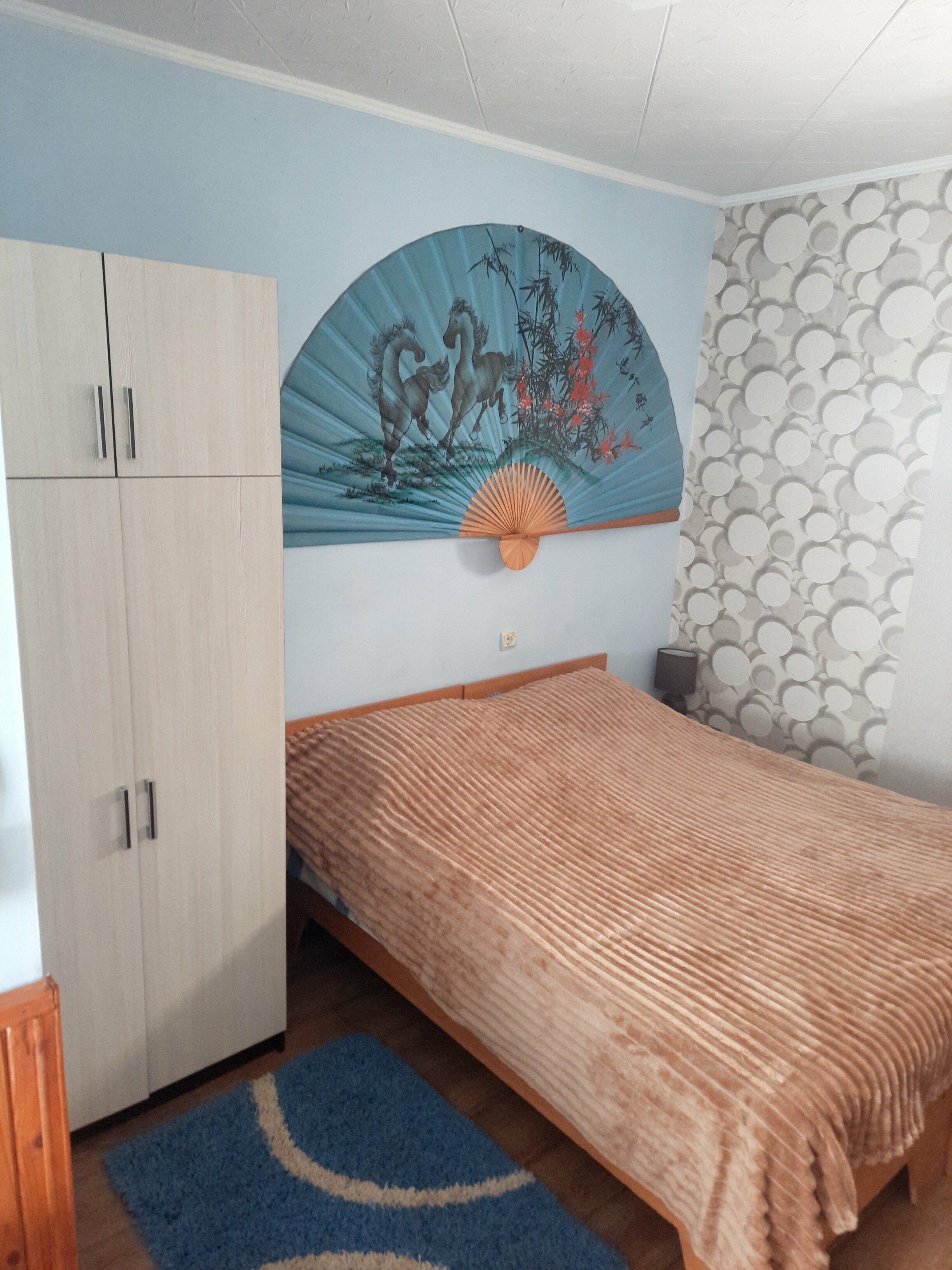 Трехместный номер «Комфорт» с душем