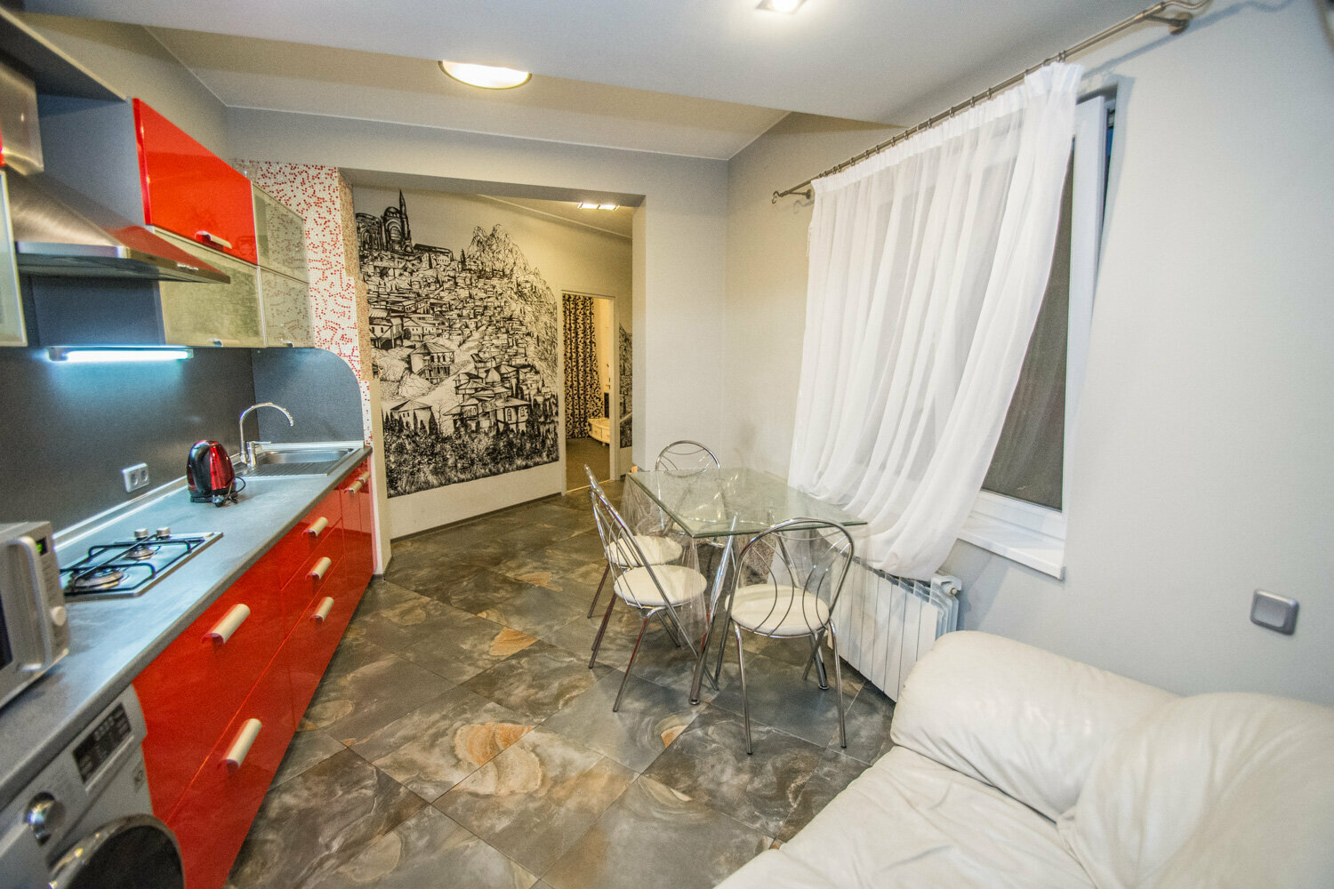 Четырехместный номер с балконом