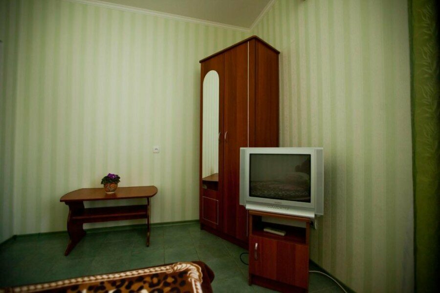 Двухместный номер с 1 кроватью и общей ванной комнатой