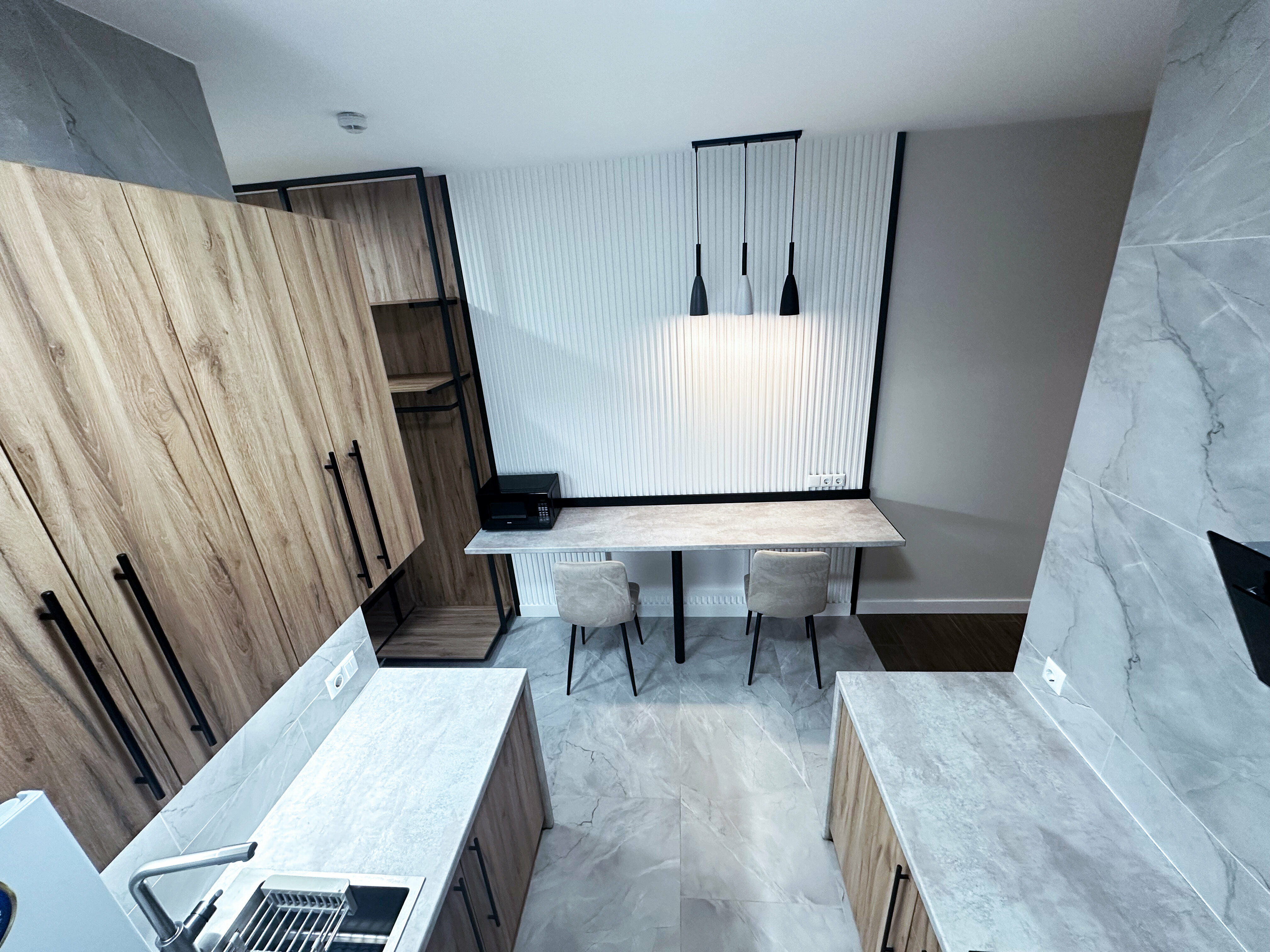 Люкс с кроватью размера «king-size» и видом на море