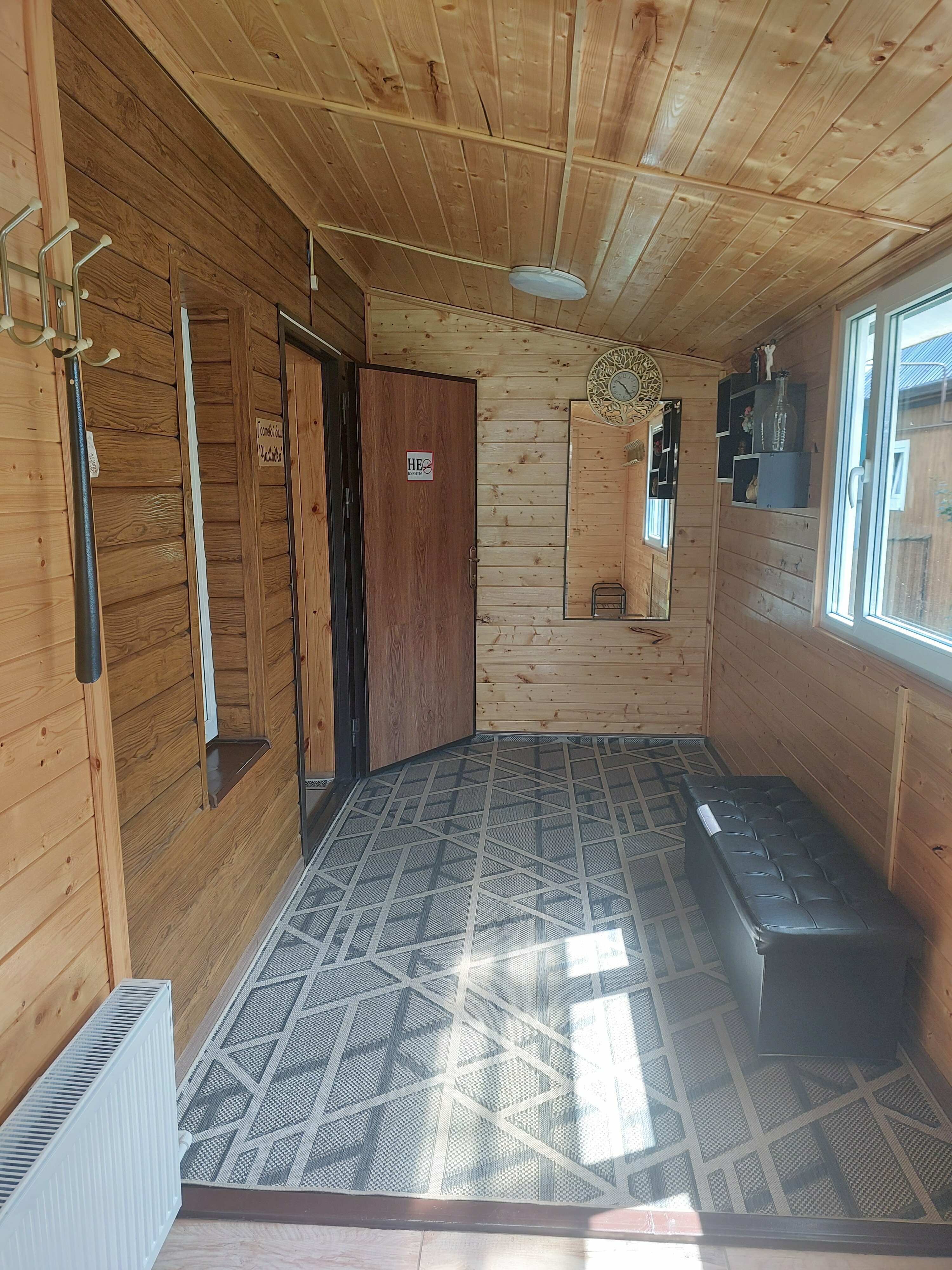 Дом с 6 спальнями