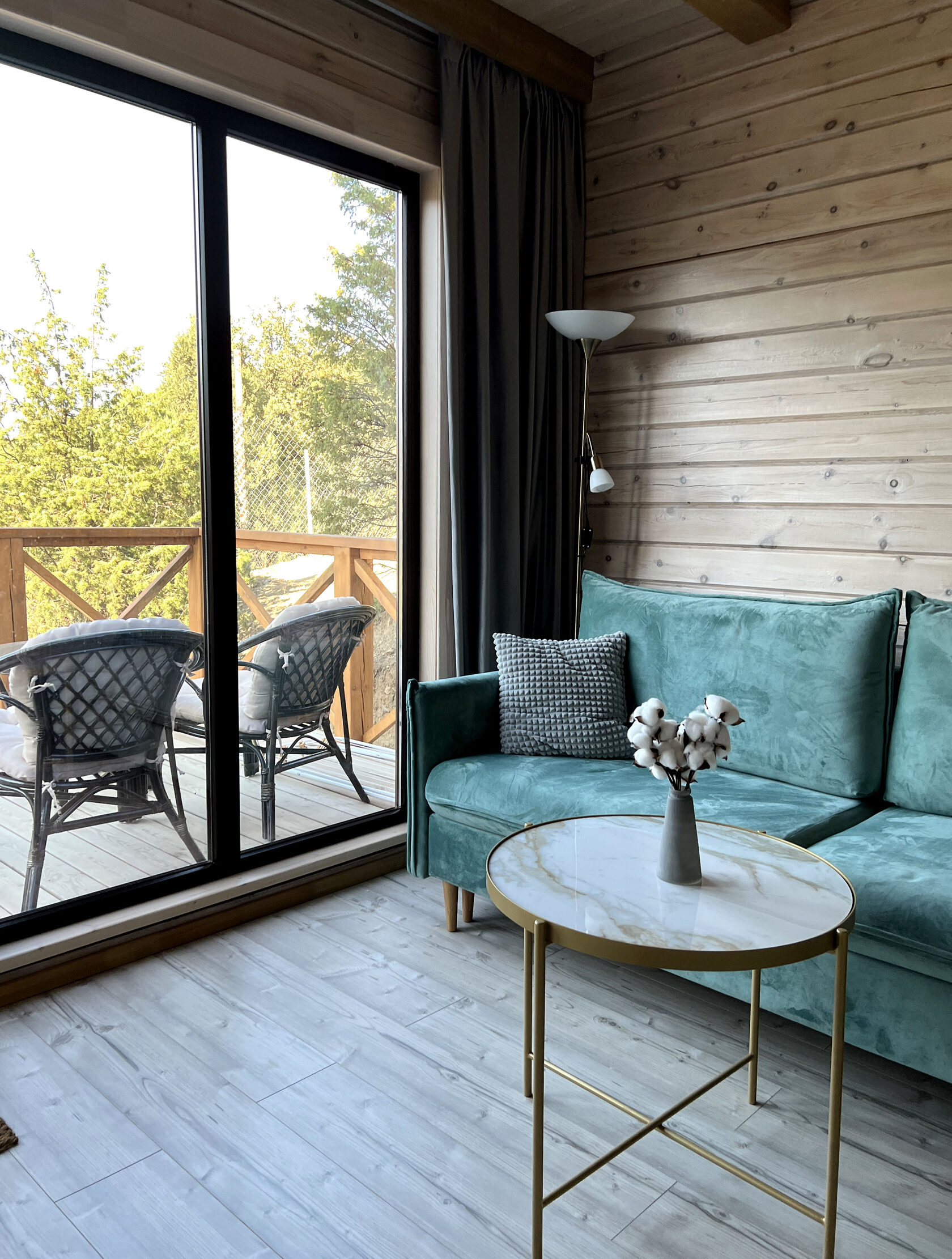 Семейный номер с террасой