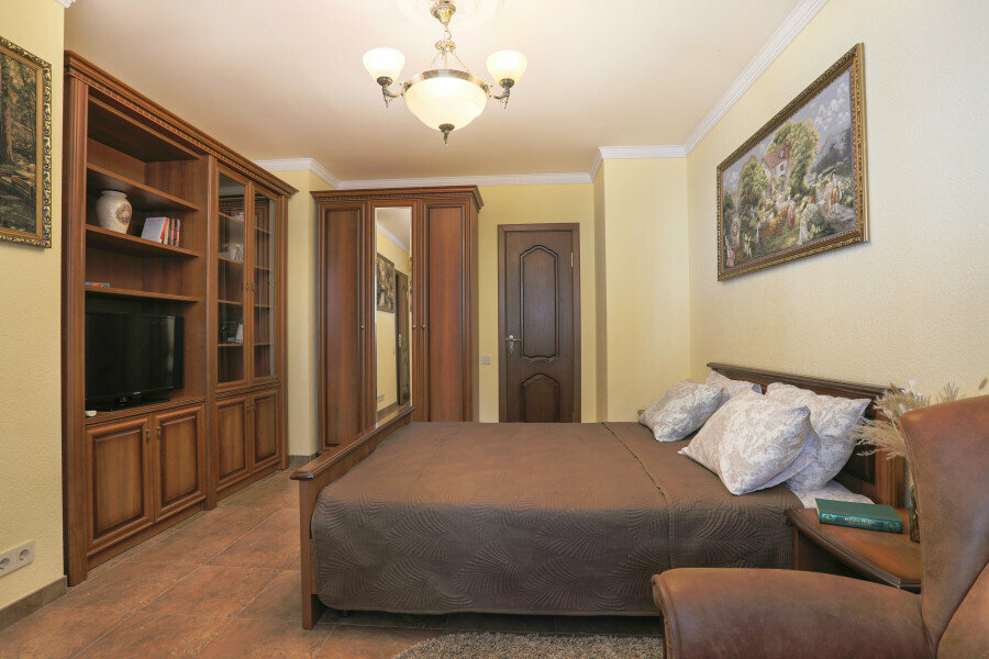 Семейный номер с видом на горы