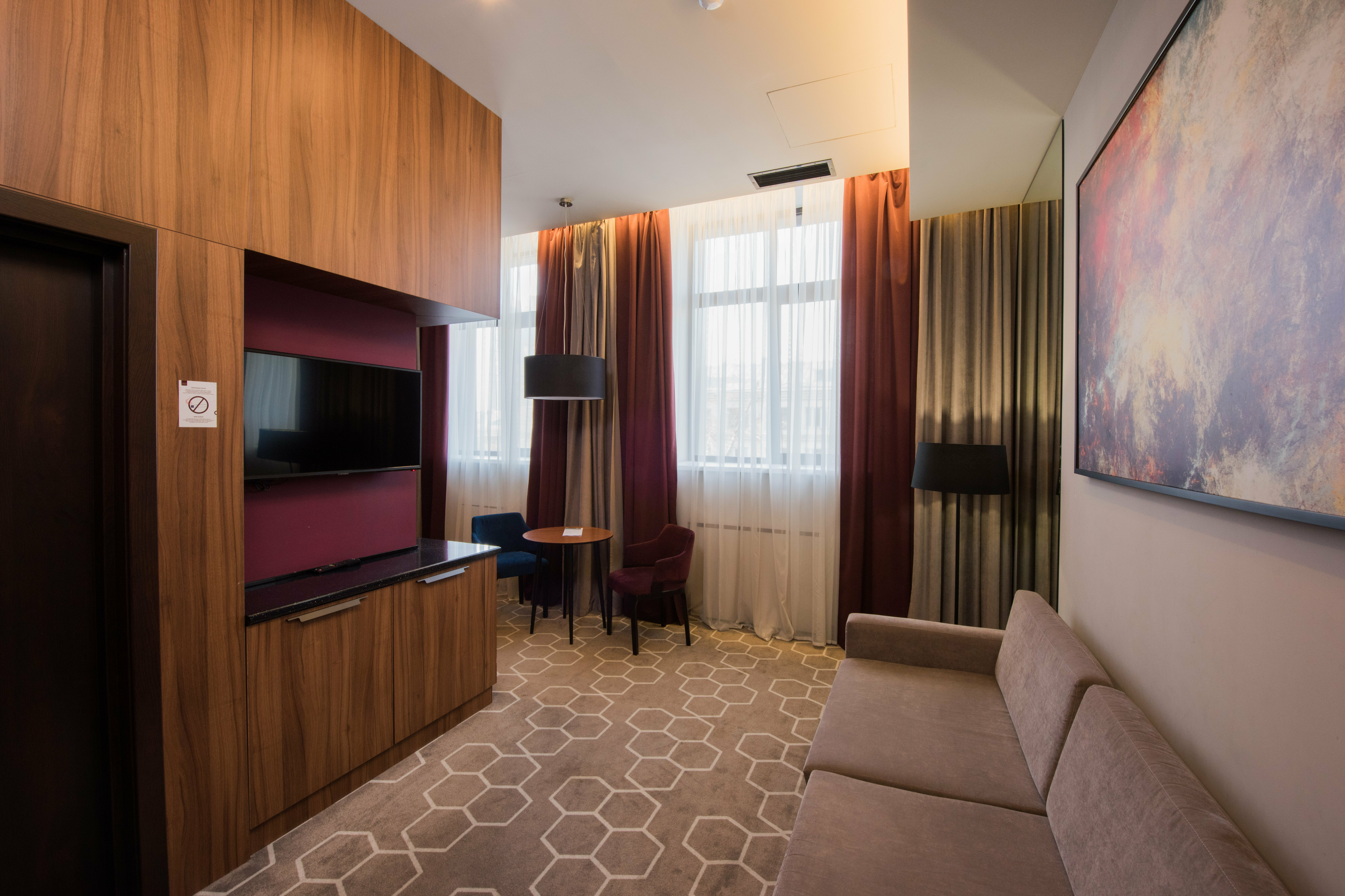 Полулюкс Делюкс