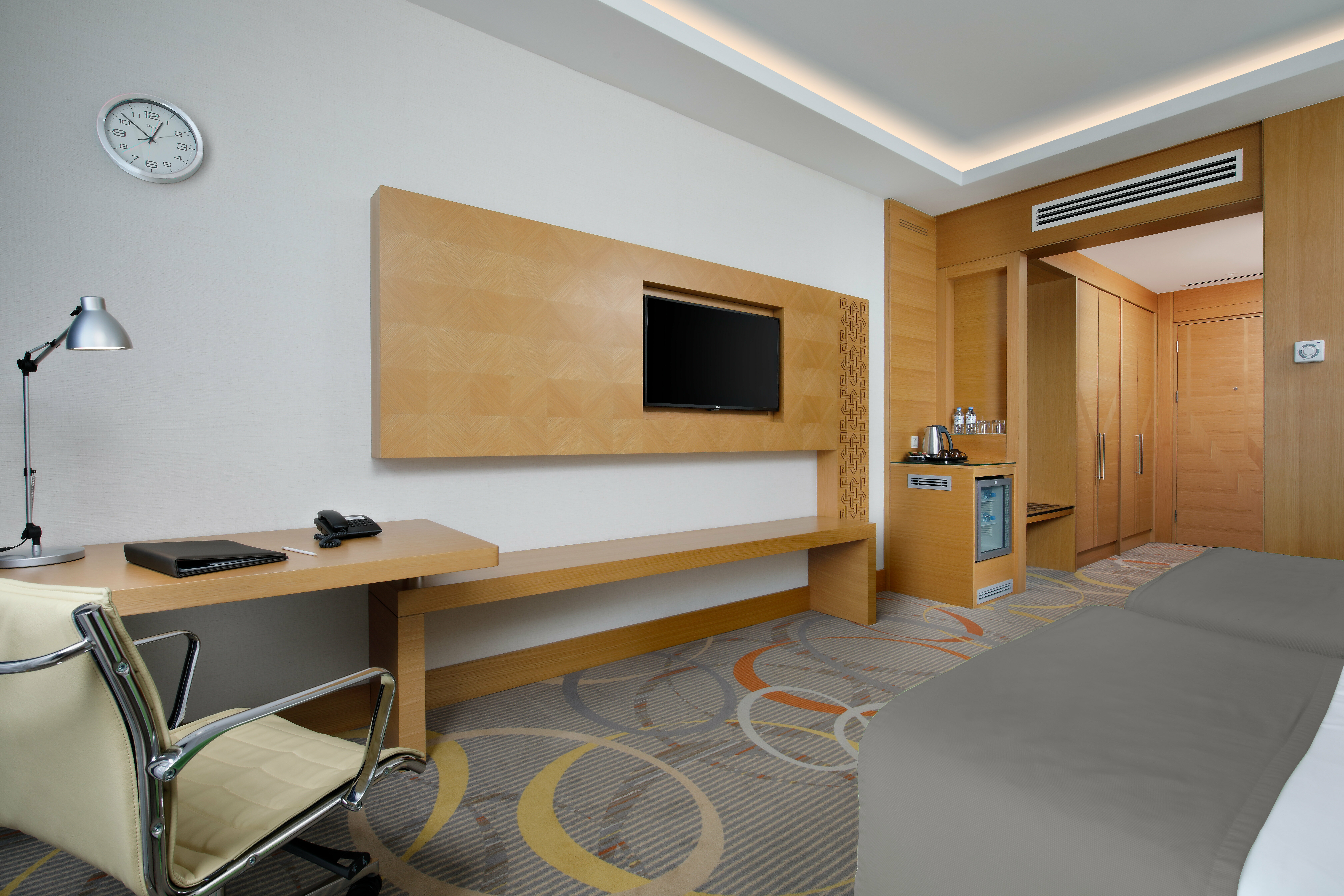 Просторный двухместный номер с 2 отдельными кроватями